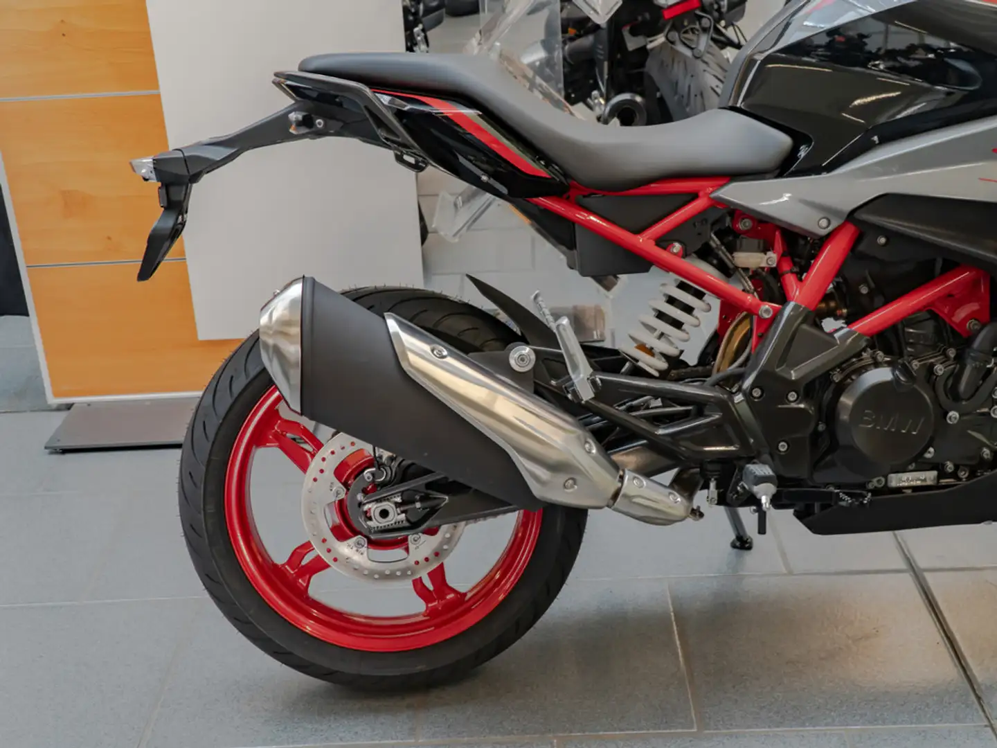 BMW G 310 R Gris - 2