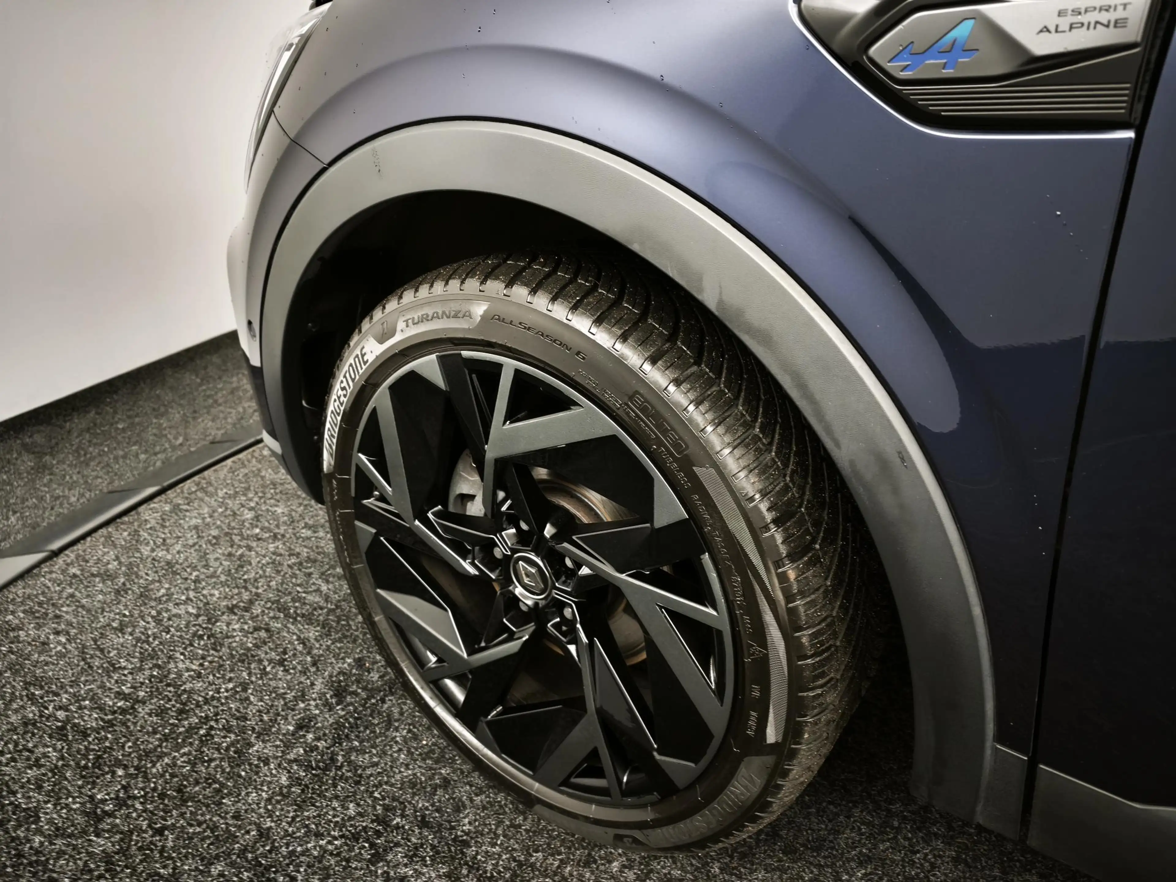 Renault Arkana 1.6 E-Tech full hybrid 145 esprit Alpine | 360º Ca — photo 28