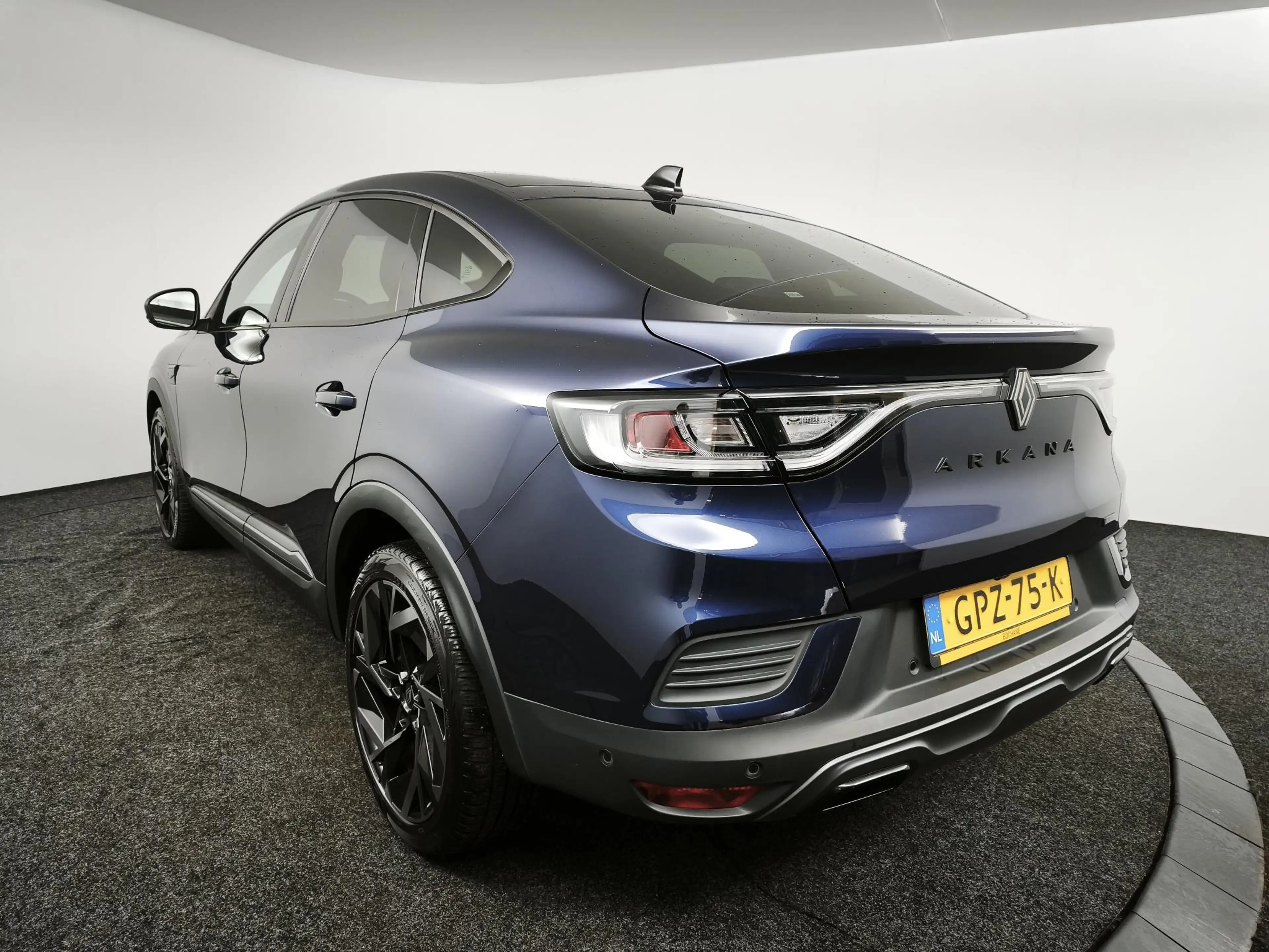 Renault Arkana 1.6 E-Tech full hybrid 145 esprit Alpine | 360º Ca — photo 6