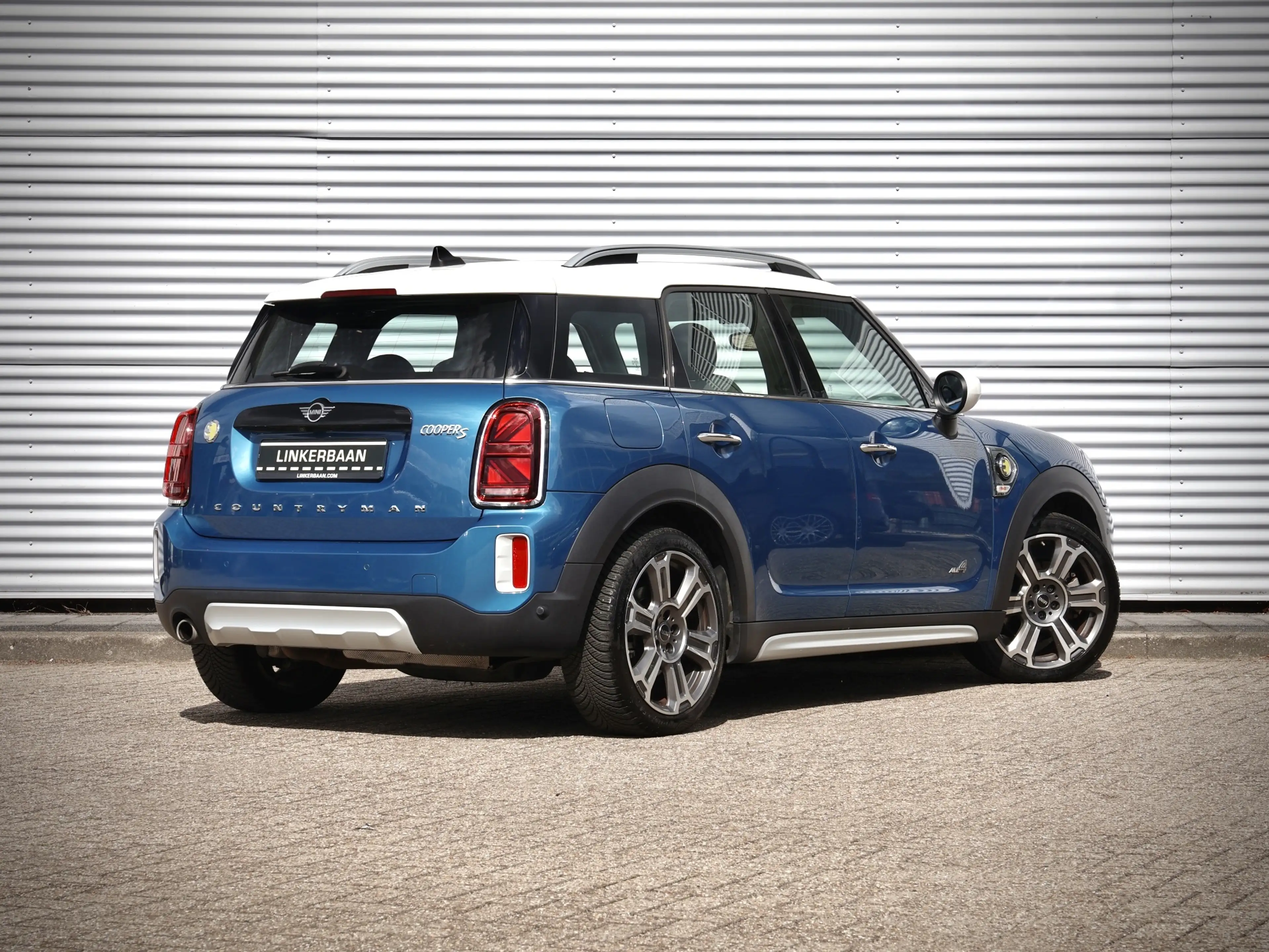 MINI Cooper SE Countryman 1.5 Hybride ALL4 | SOH 92% | Panodak | H&K | Head — photo 4