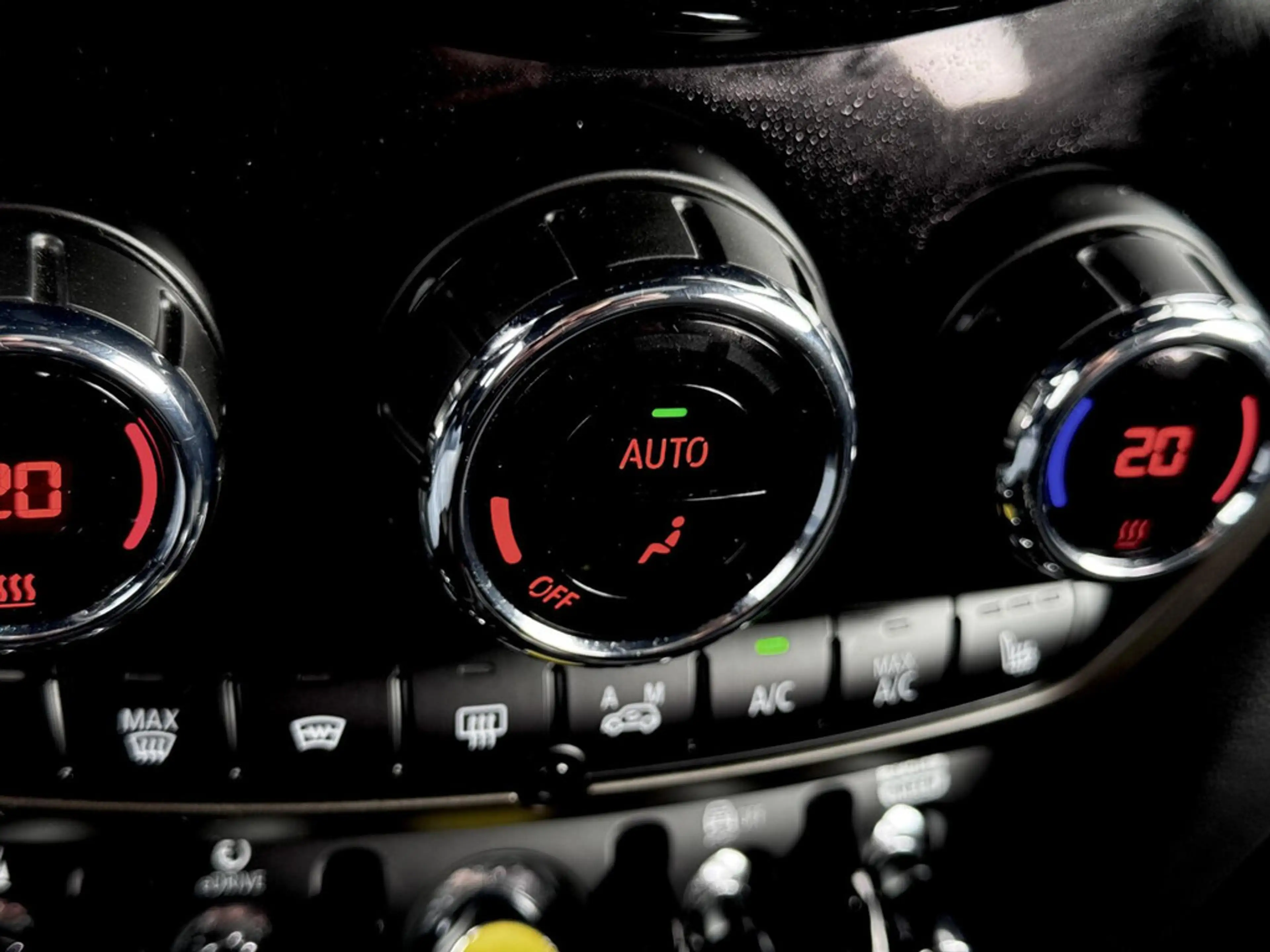 MINI Cooper SE Countryman 1.5 Hybride ALL4 | SOH 92% | Panodak | H&K | Head — photo 29