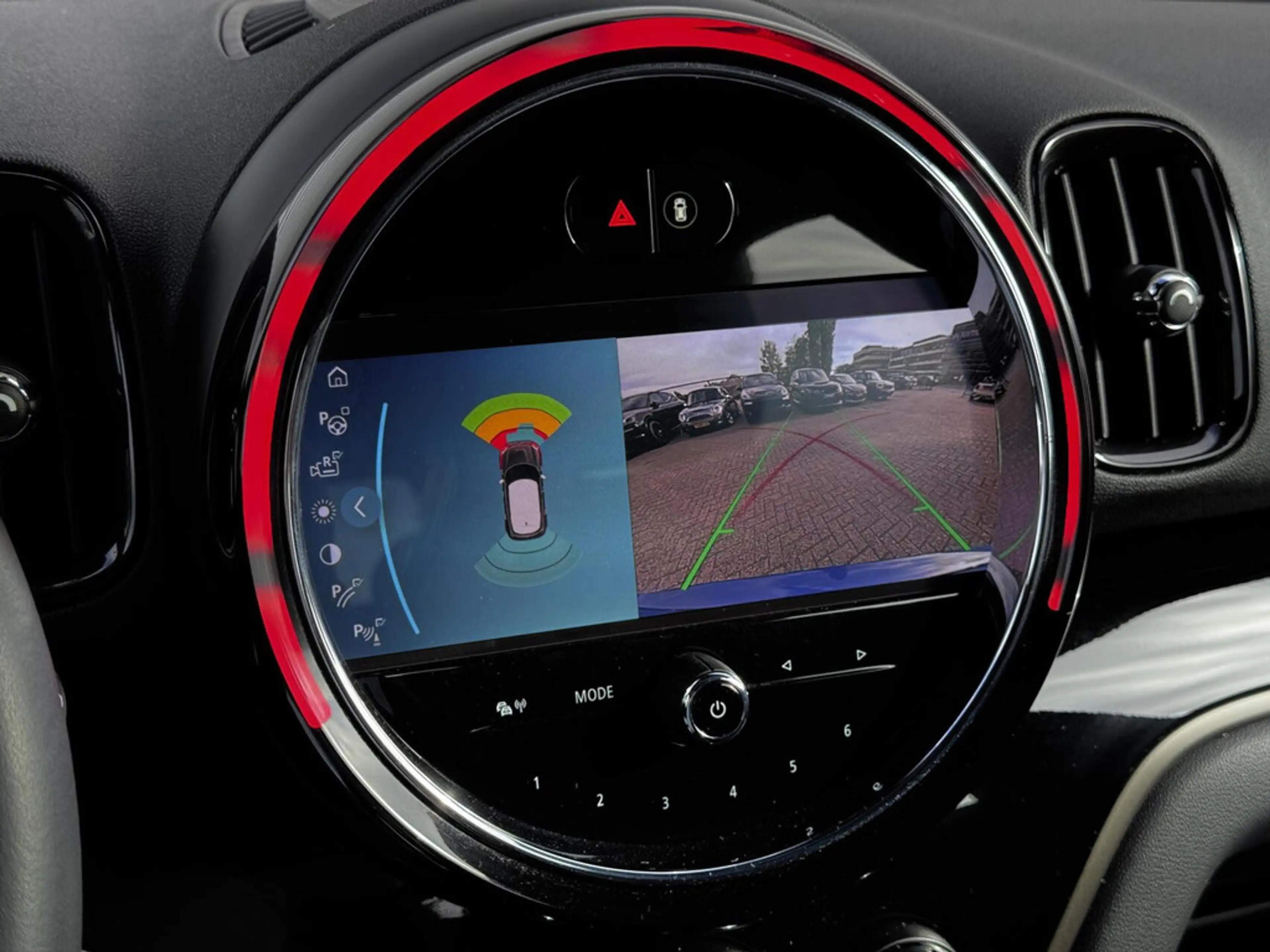 MINI Cooper SE Countryman 1.5 Hybride ALL4 | SOH 92% | Panodak | H&K | Head — photo 19