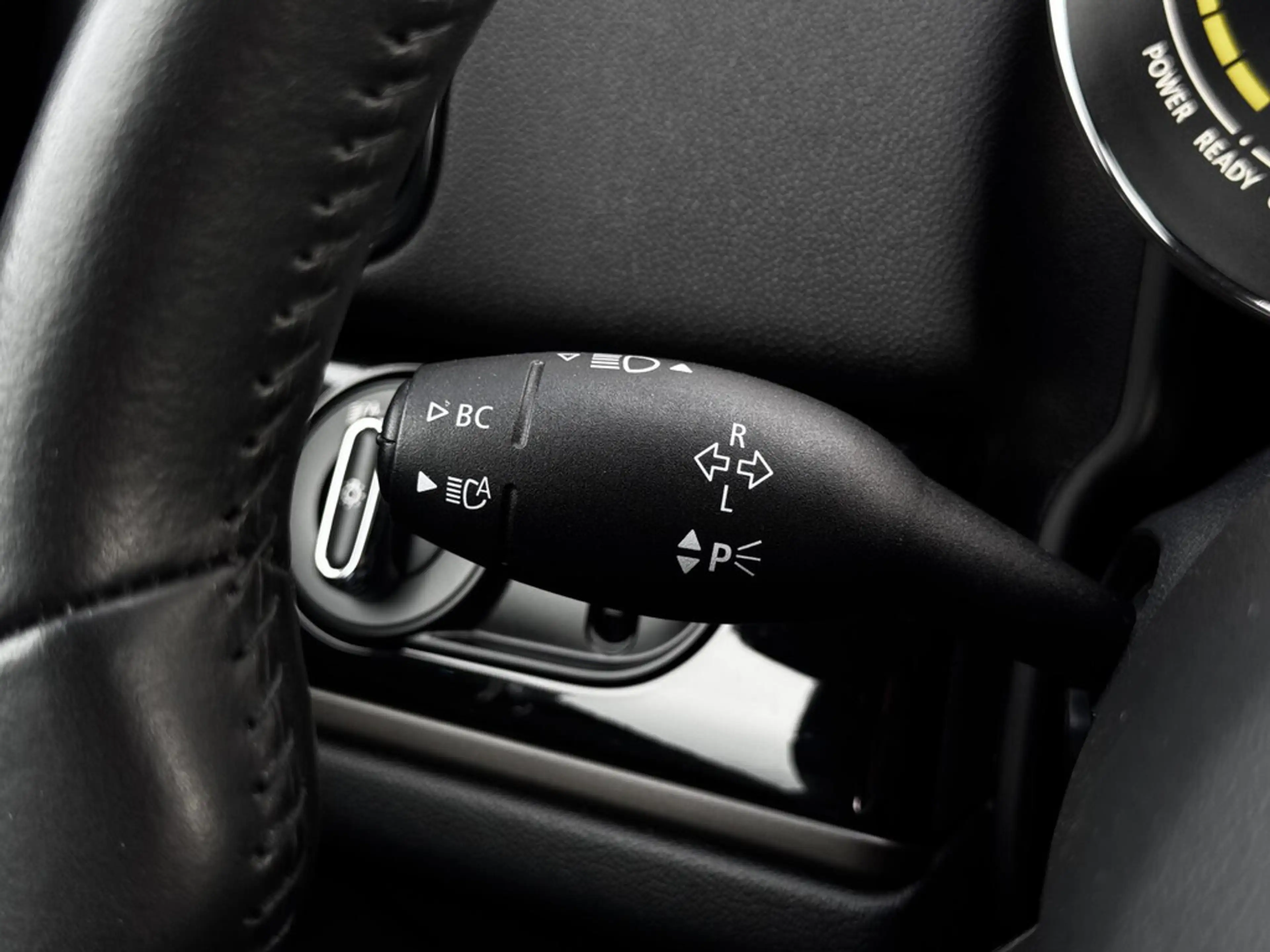 MINI Cooper SE Countryman 1.5 Hybride ALL4 | SOH 92% | Panodak | H&K | Head — photo 39