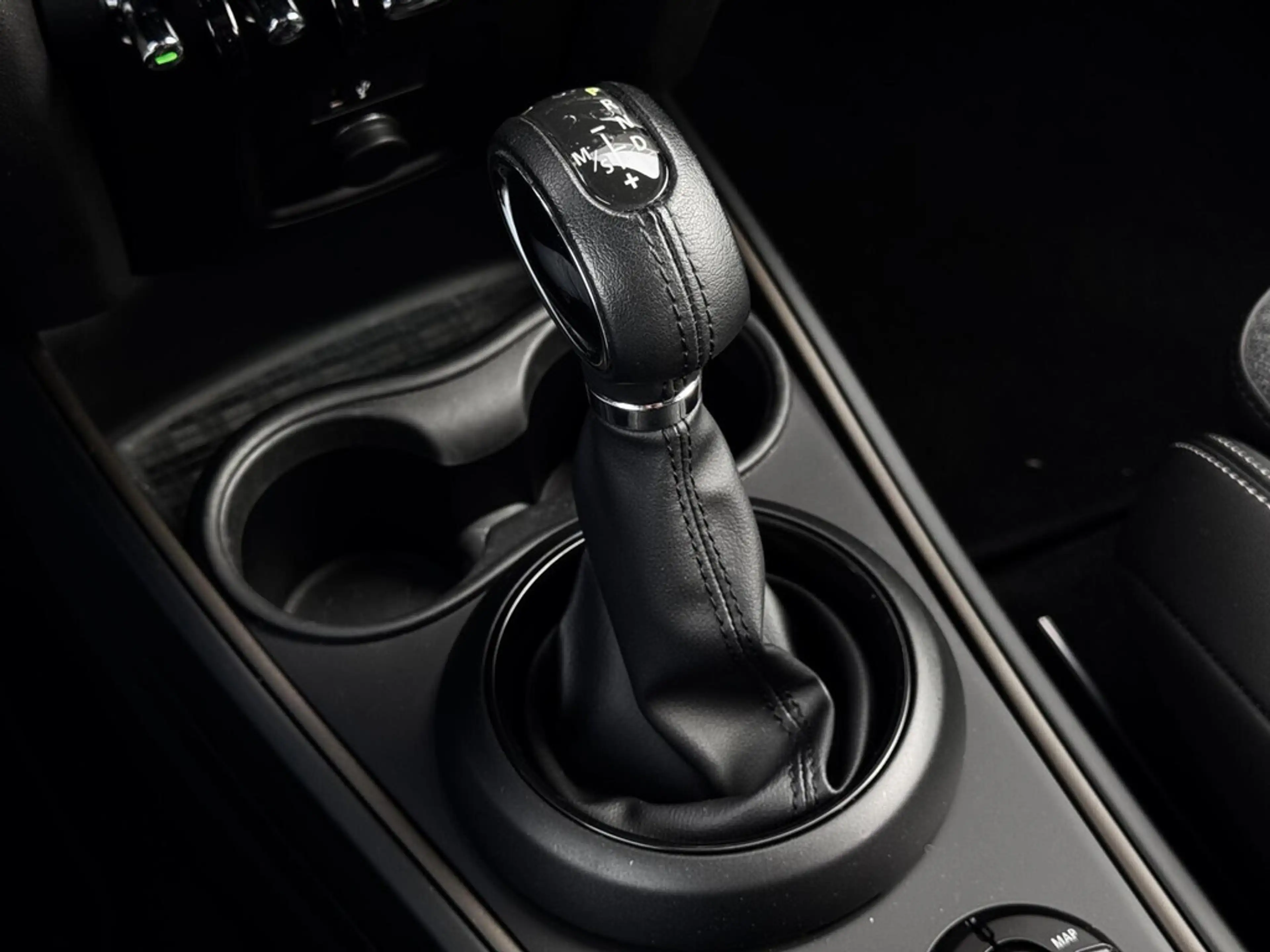 MINI Cooper SE Countryman 1.5 Hybride ALL4 | SOH 92% | Panodak | H&K | Head — photo 48