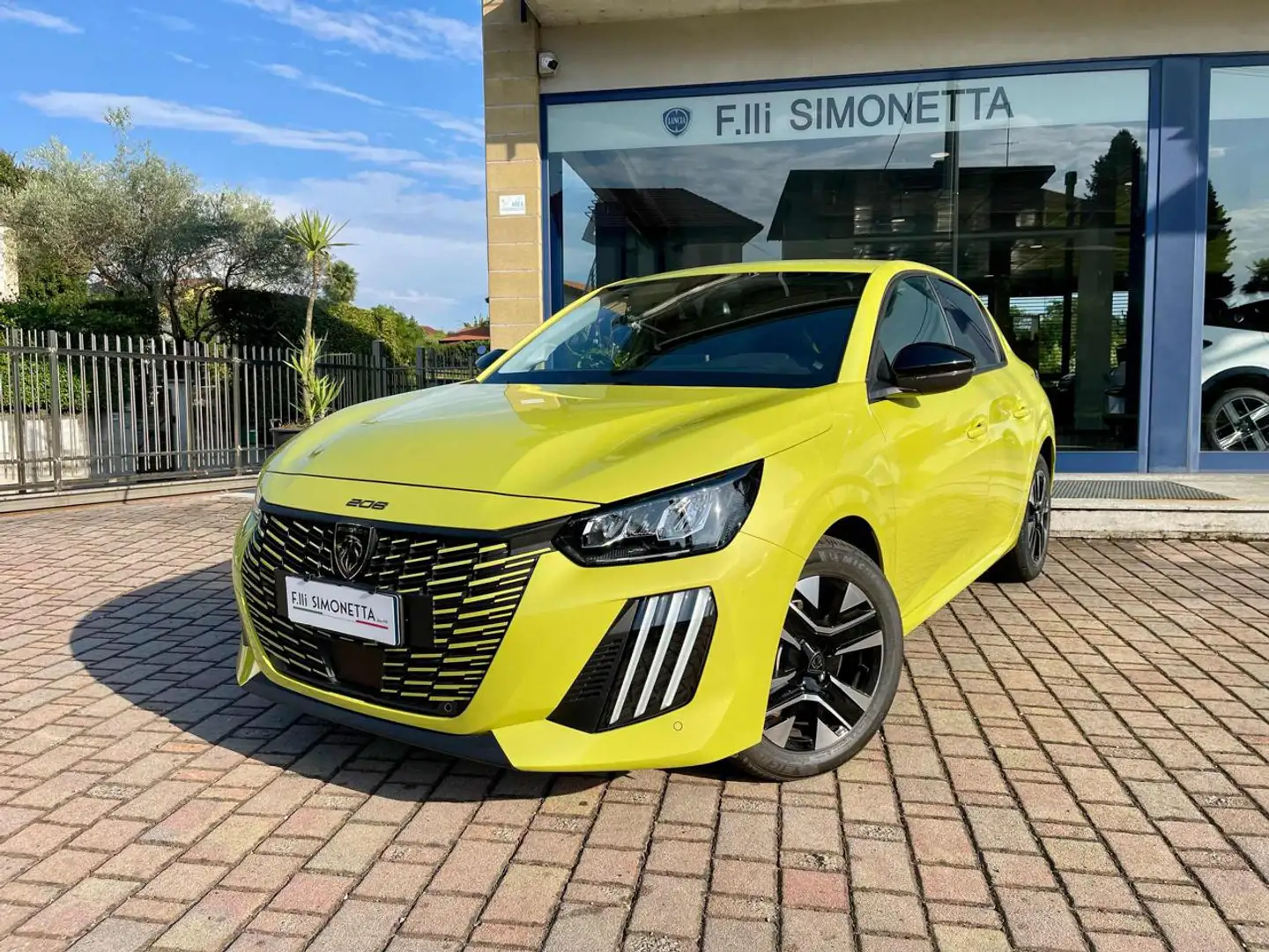 Peugeot 208 PureTech 100 Stop&Start 5 porte Allure - KM0 Giallo - 1