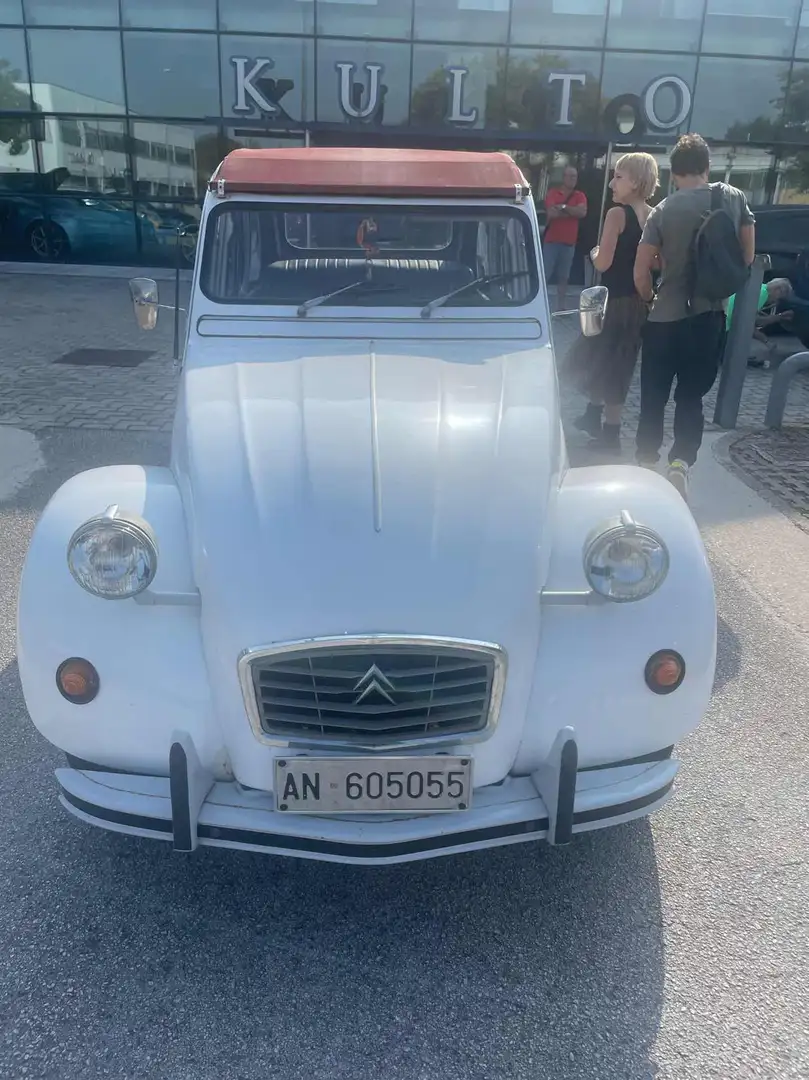 Citroen 2CV 6 Special Bianco - 2