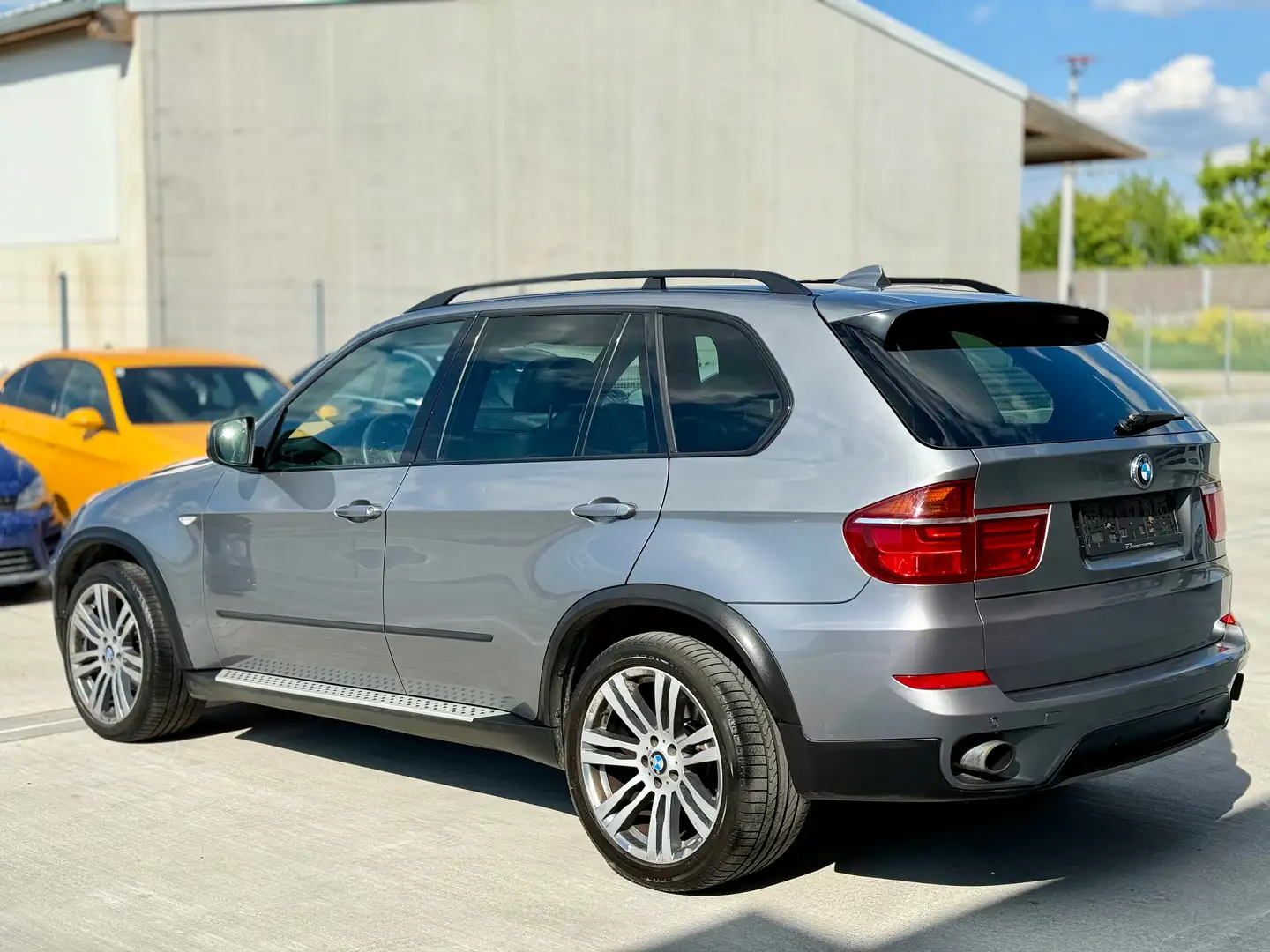 BMW X5 xDrive30d, PANO,Rückfahrkamera, AHK,Sitzheizung Grigio - 2
