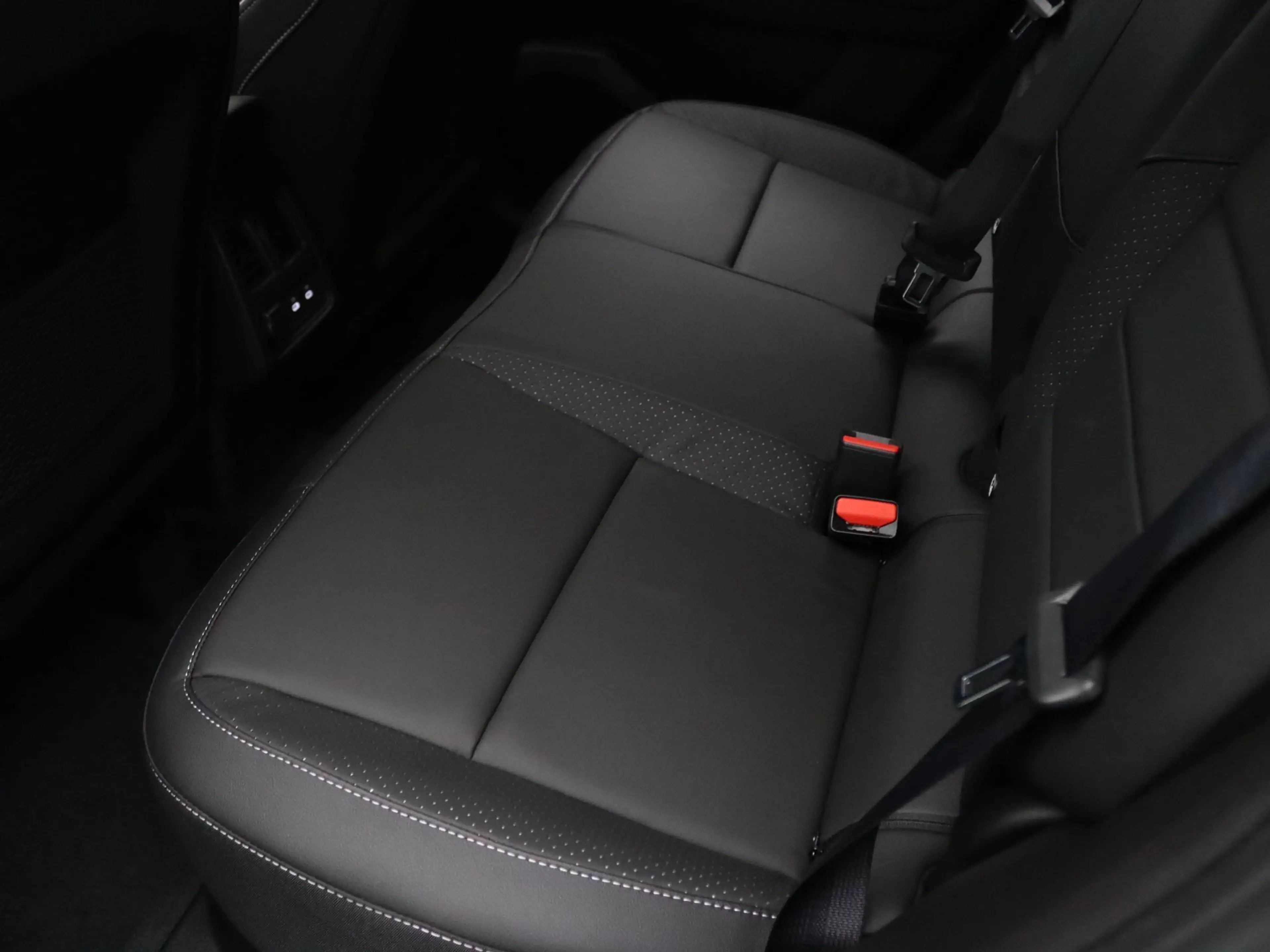 Mitsubishi ASX 160pk HEV AT Instyle Apple Carplay/Android Auto | — photo 28