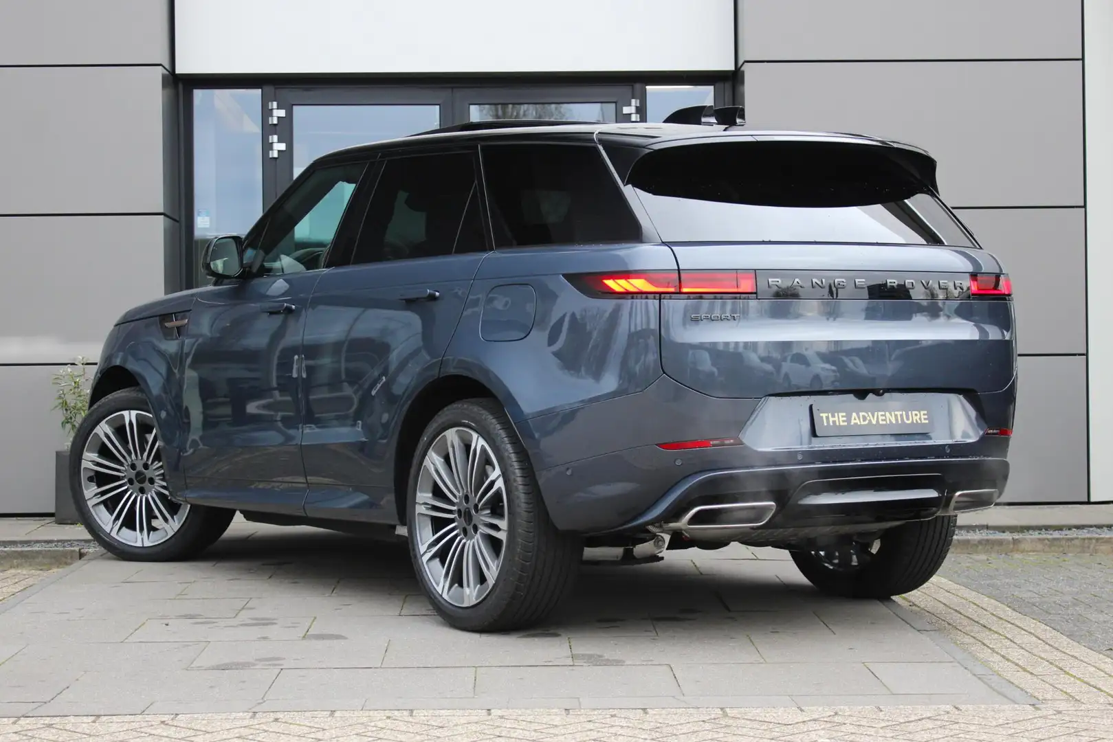 Land Rover Range Rover Sport 3.0 P460e Dynamic SE | 26MY | Caraway | Pano | Tre Azul - 2