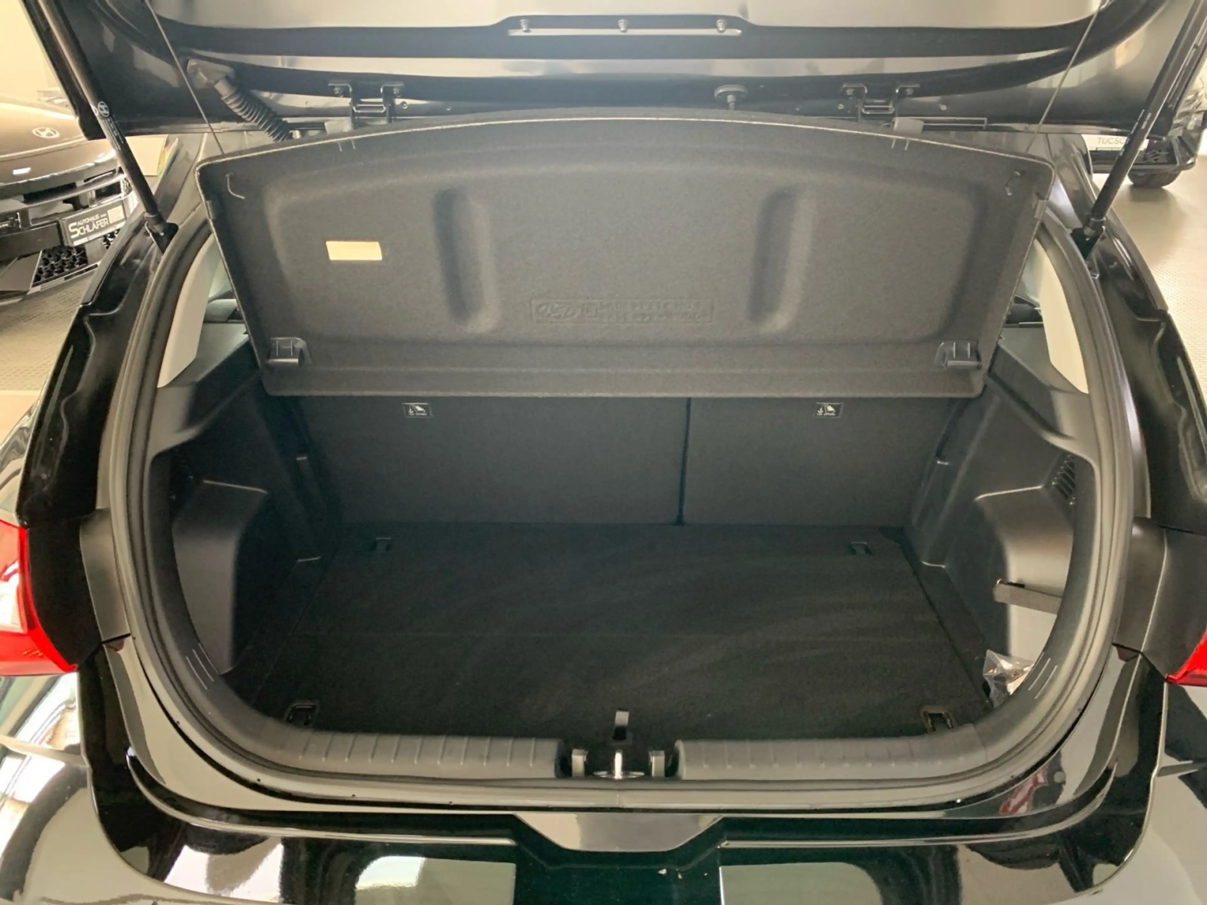 Hyundai i20 1.0 T-GDI Trend Navi Kamera — photo 12