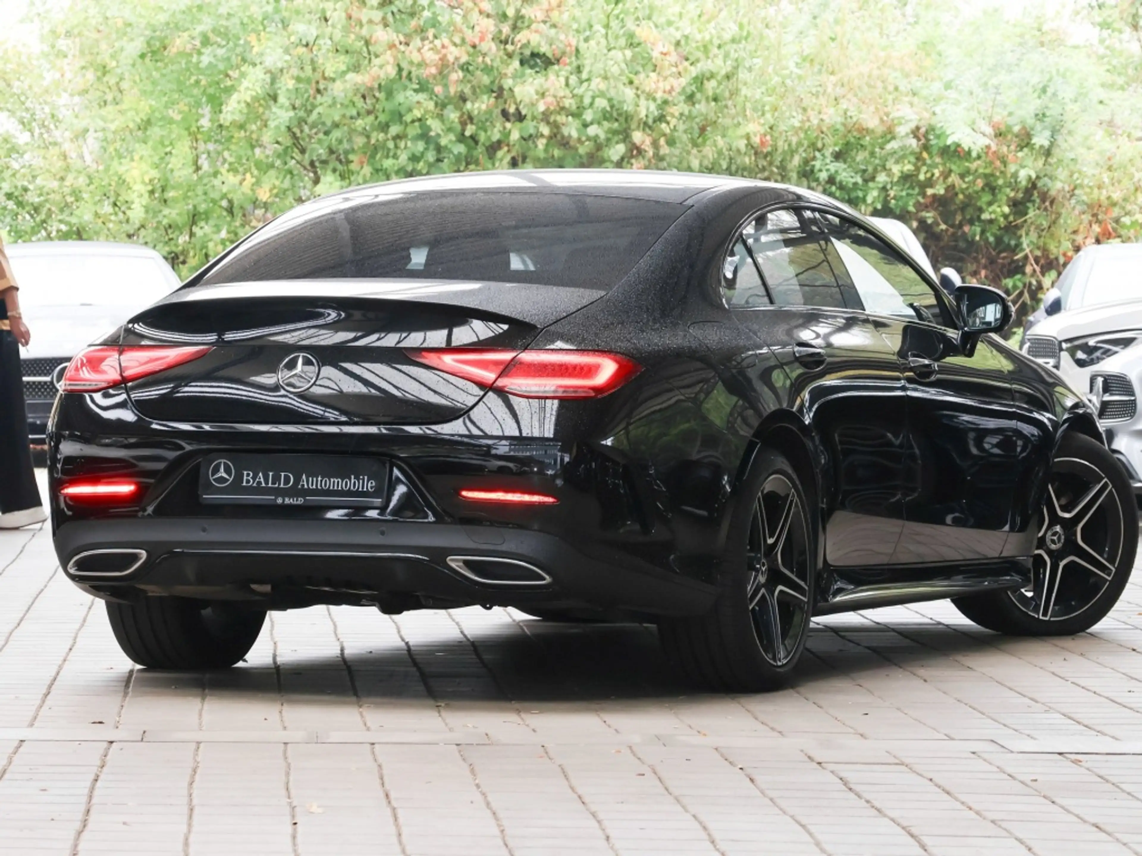 Mercedes-Benz CLS 400 d 4MATIC AMG-Sport/AHK/360/Wide/Night/19 — photo 3
