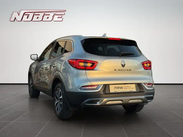 Renault Kadjar view 3