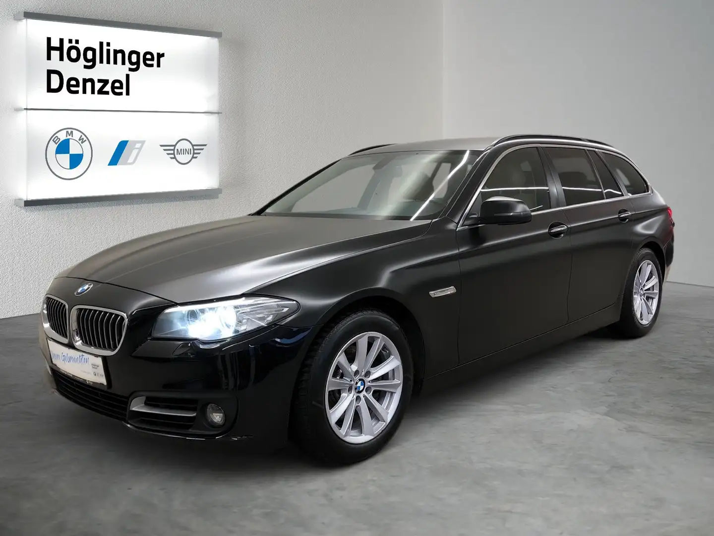 BMW 520 d xDrive Schwarz - 2