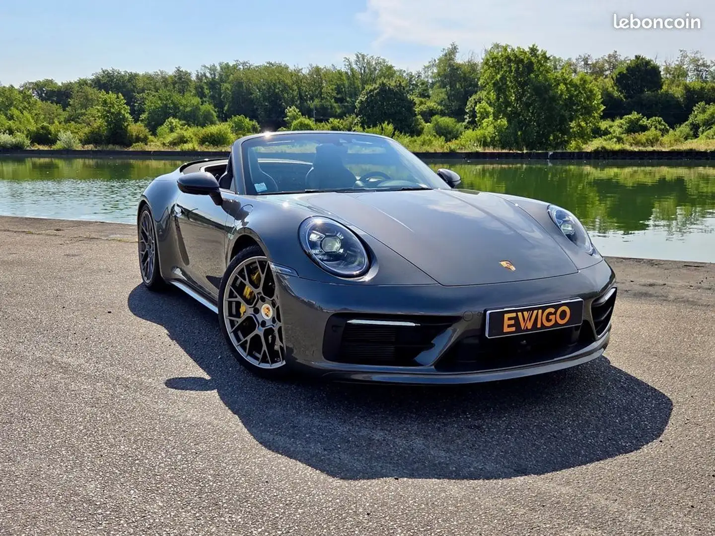 Porsche 992 (992) cabriolet 3.0 450ch carrera 4s pdk chrono pse pccb siege sport toutes options Grau - 2