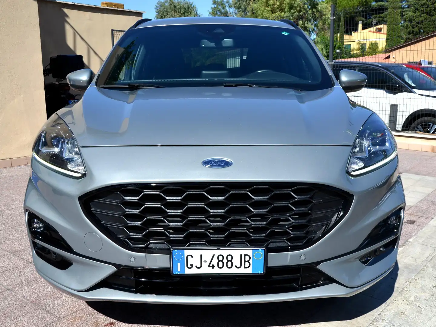 Ford Kuga 1.5 ecoblue ST-Line 2wd 120cv auto *Prezzo Reale* Gris - 2