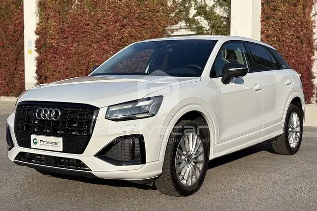 Audi Q2 Q2 35 TFSI S tronic Business Advanced