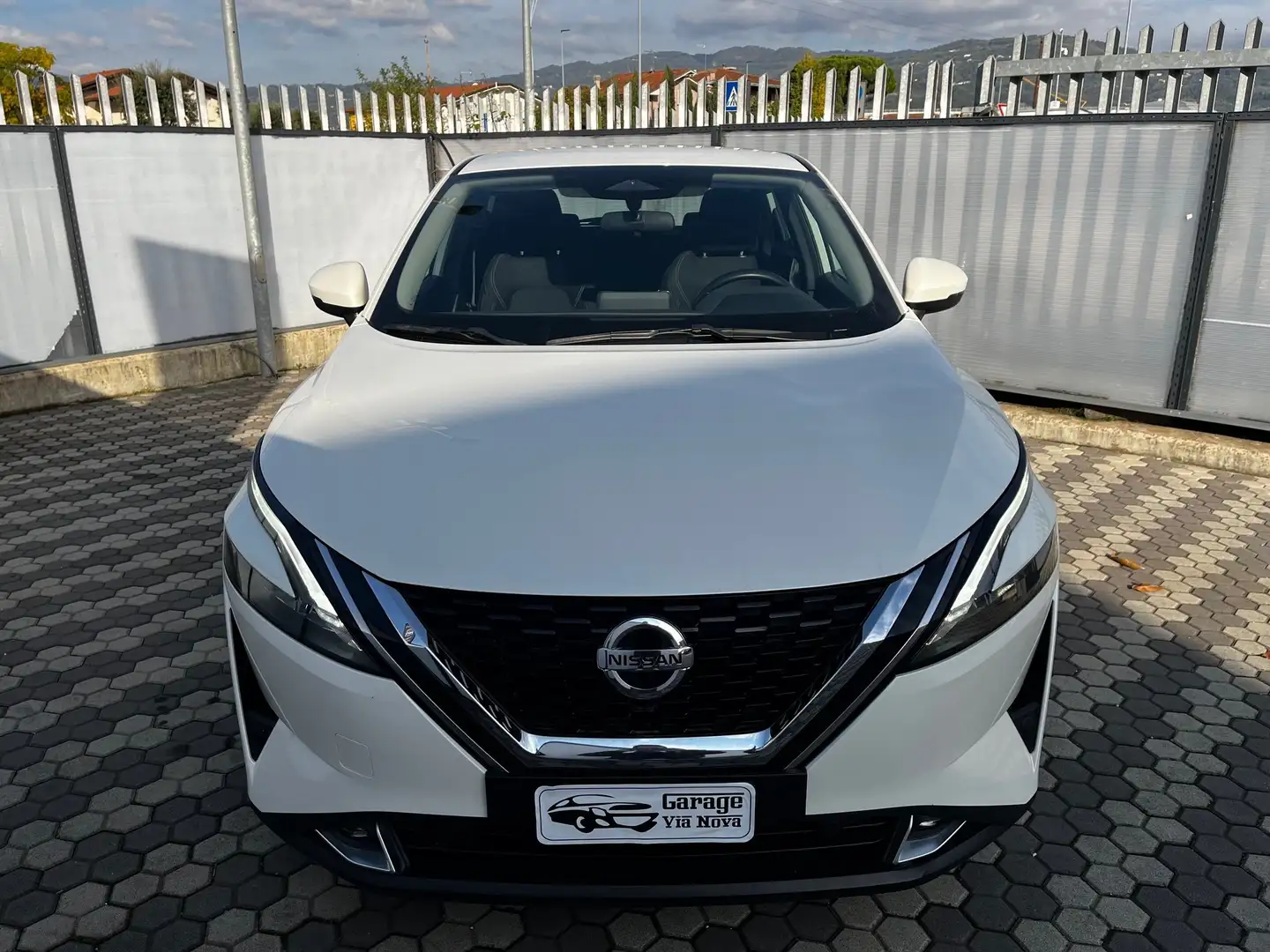 Nissan Qashqai Qashqai 1.3 mhev Acenta 2wd 140cv COME NUOVA Blanc - 2