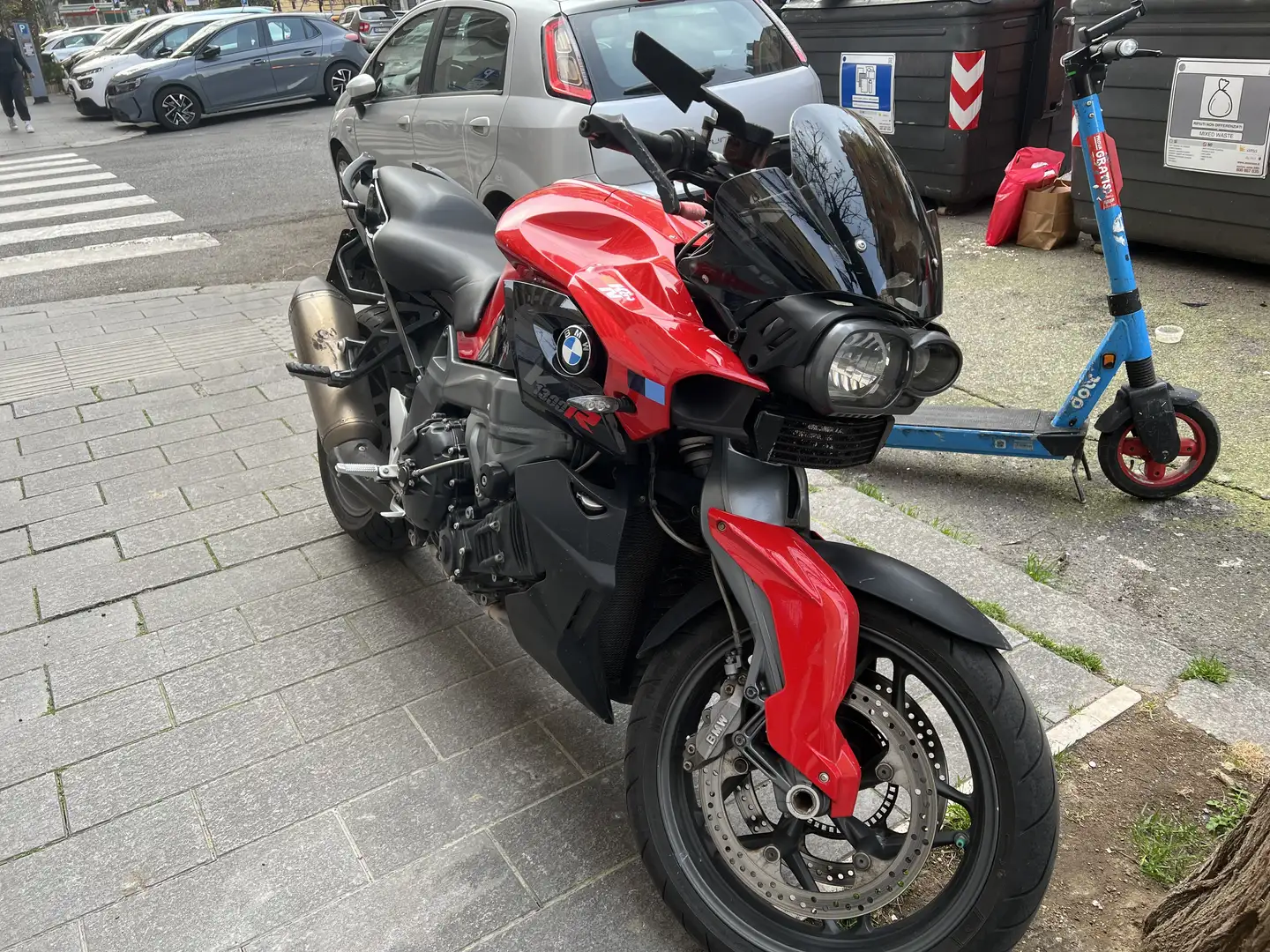 BMW K 1300 R - 1