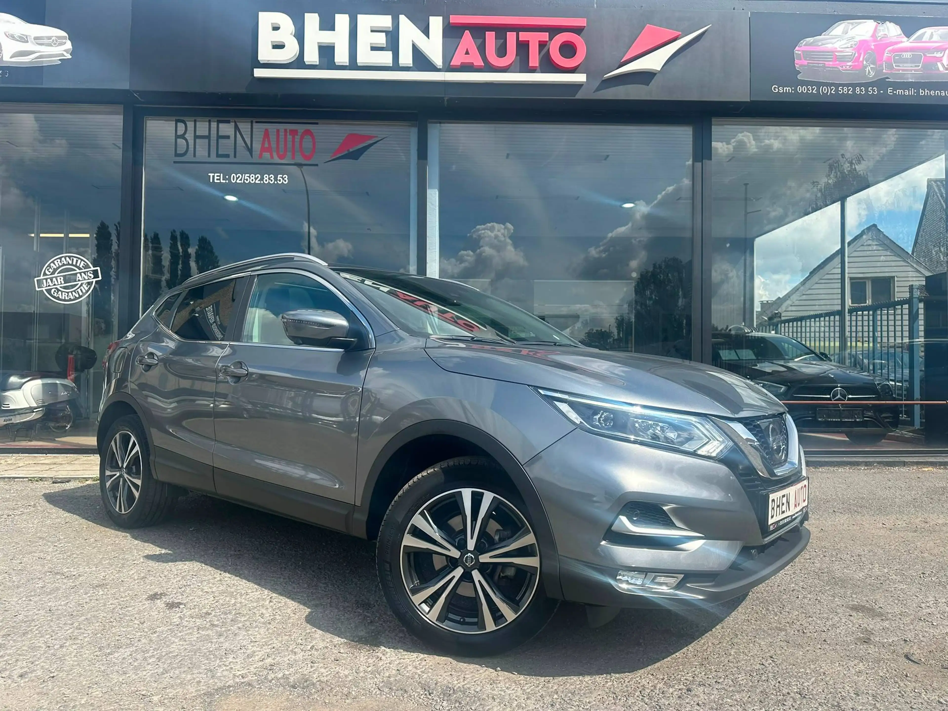 Nissan Qashqai 1.2 / TOIT PANO / CAMERA 360 / SIEGE CHAUFFANT / AIRCO / NAVI — photo 3