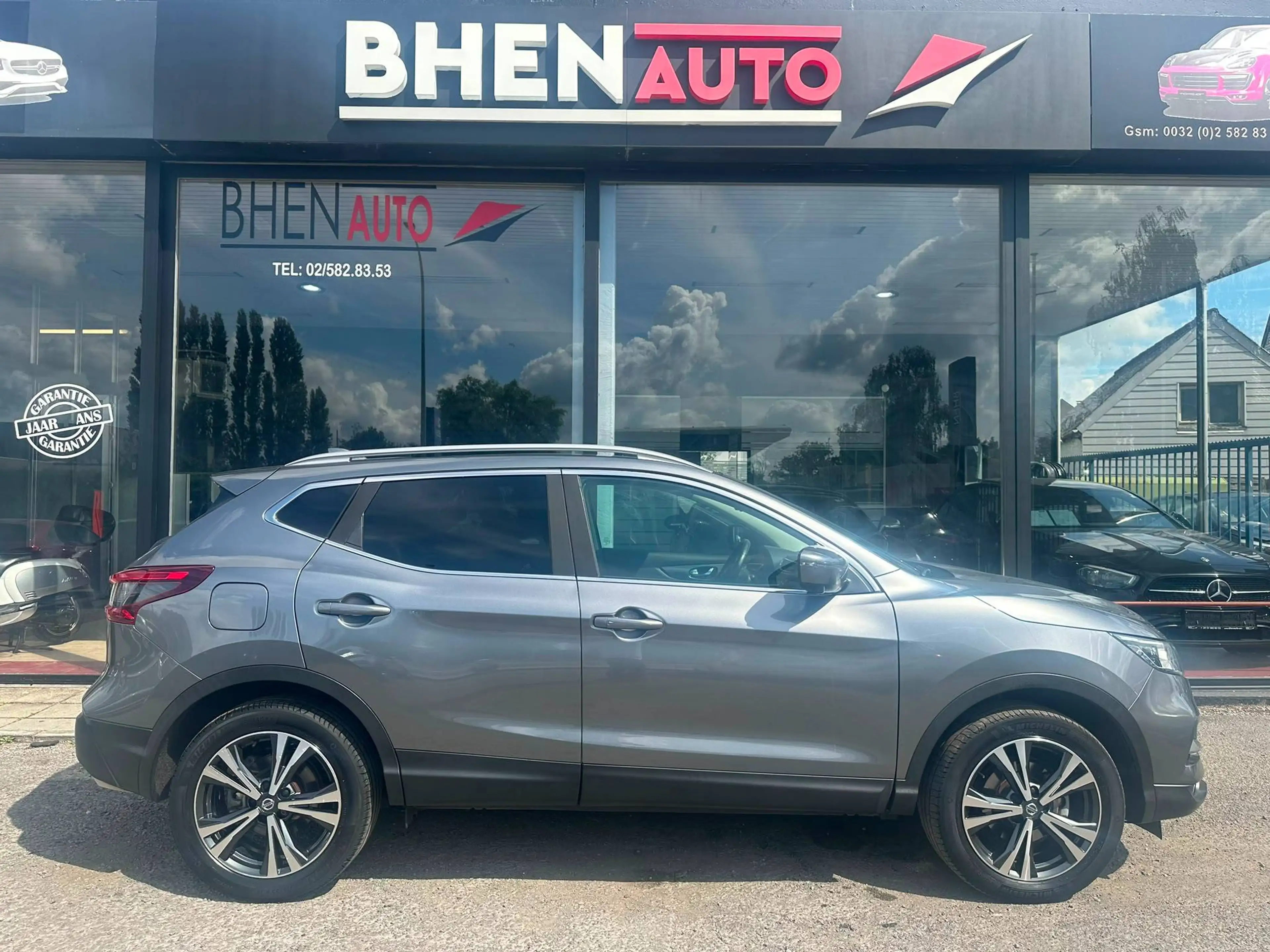 Nissan Qashqai 1.2 / TOIT PANO / CAMERA 360 / SIEGE CHAUFFANT / AIRCO / NAVI — photo 4