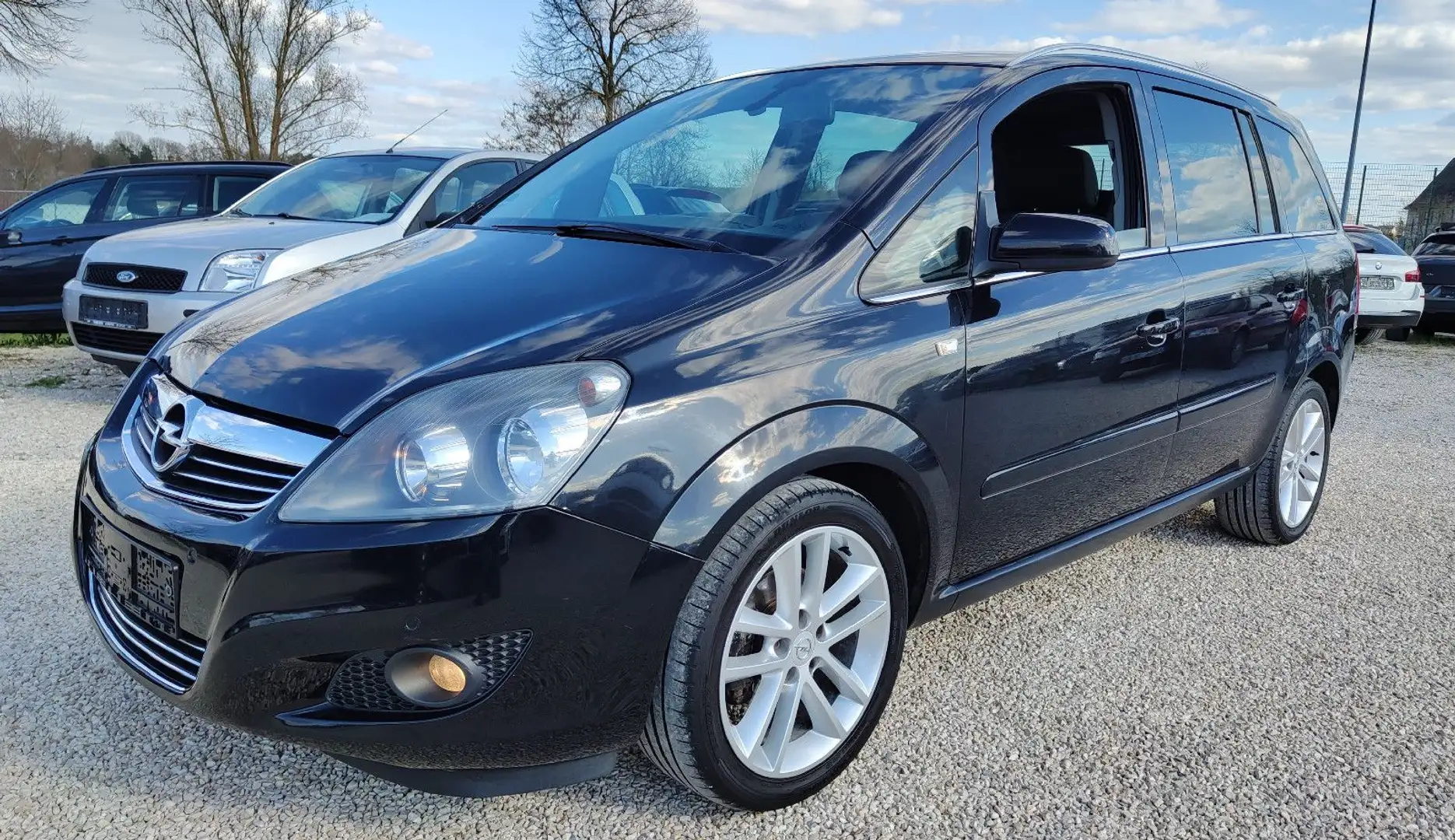 Opel Zafira B Sport 1.8 7.Sitzer*AHK*TÜV+Service NEU* Schwarz - 1