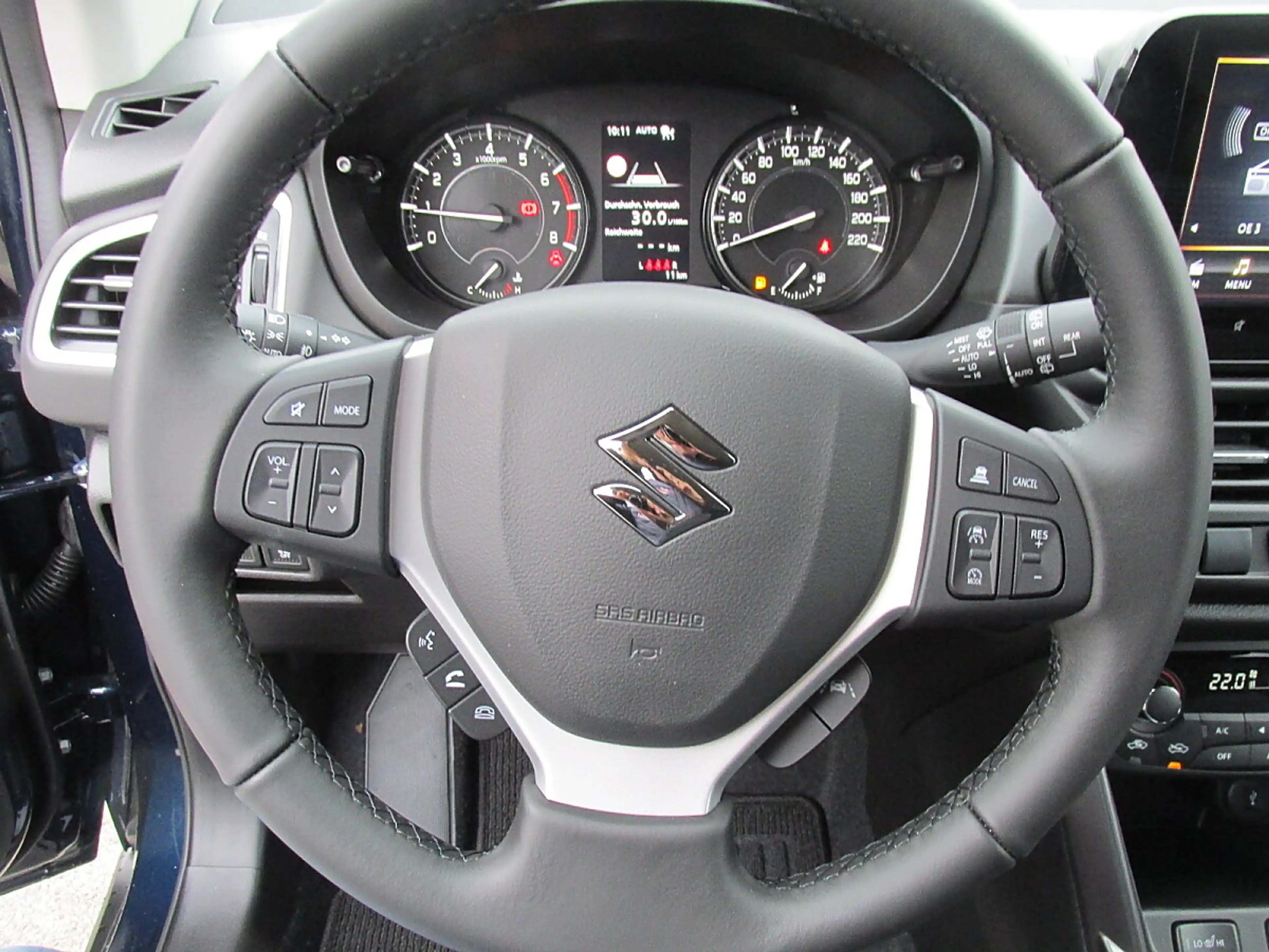 Suzuki SX4 S-Cross S-Cross shine allGrip — photo 10