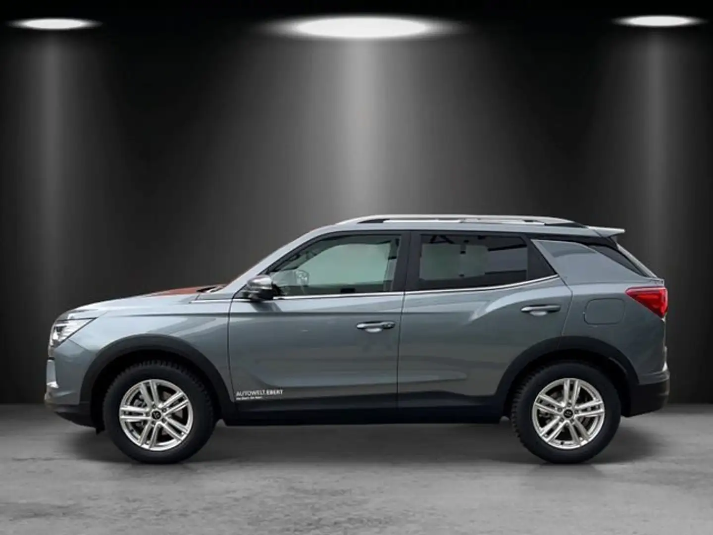 SsangYong Korando Ruby 1.5 T-GDI NAVI+PDC+LED+Kamera+Ind Grau - 2