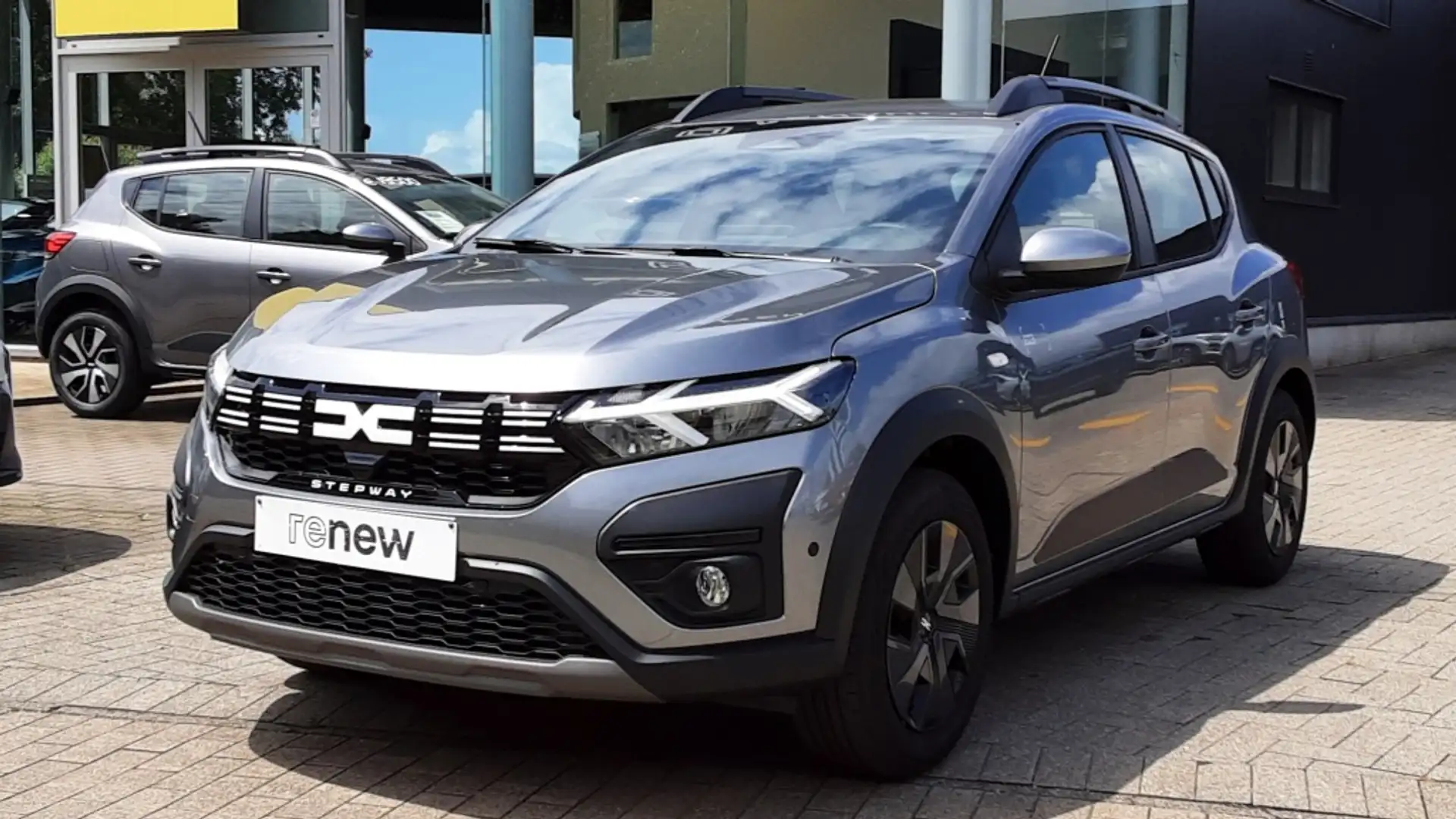 Dacia Sandero III Stepway Expression Grijs - 1