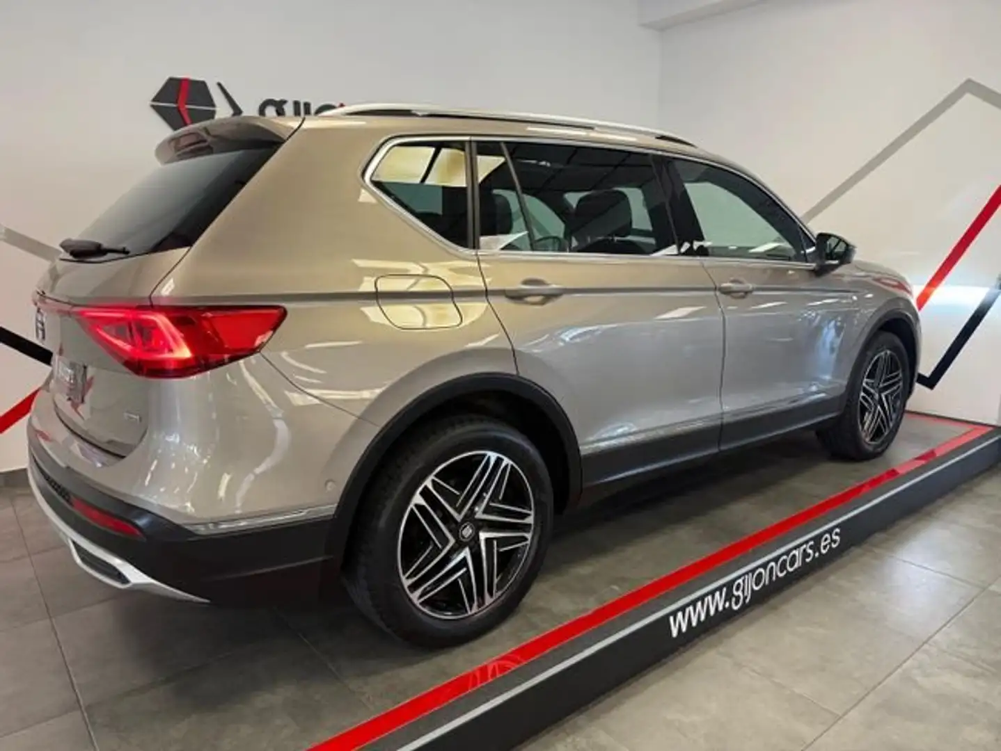 SEAT Tarraco 2.0 TDI 140kW 4Drive DSG S&S Xcel Plus Amarillo - 2