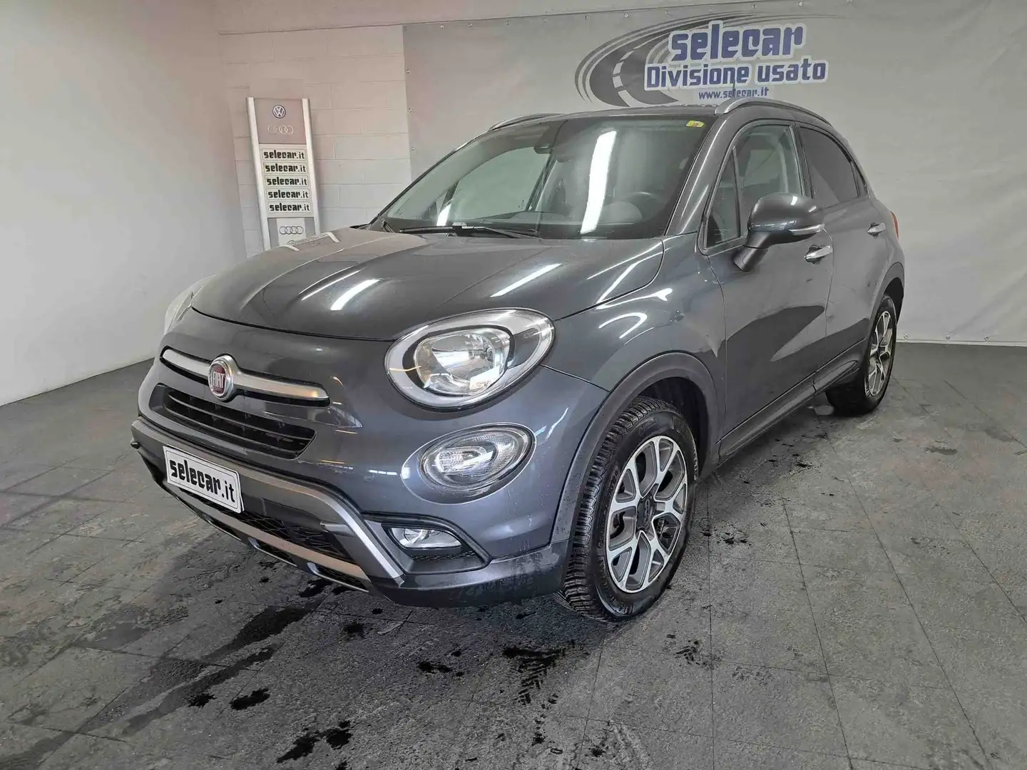 Fiat 500X 500X 1.4 m-air Lounge 4x2 140cv Grijs - 1