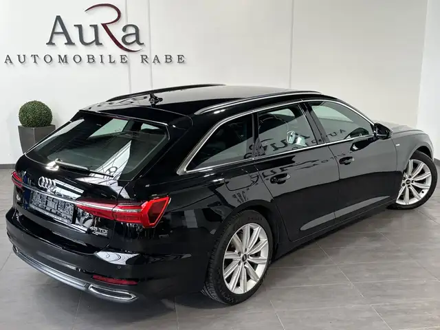 Audi A6 Avant view 5