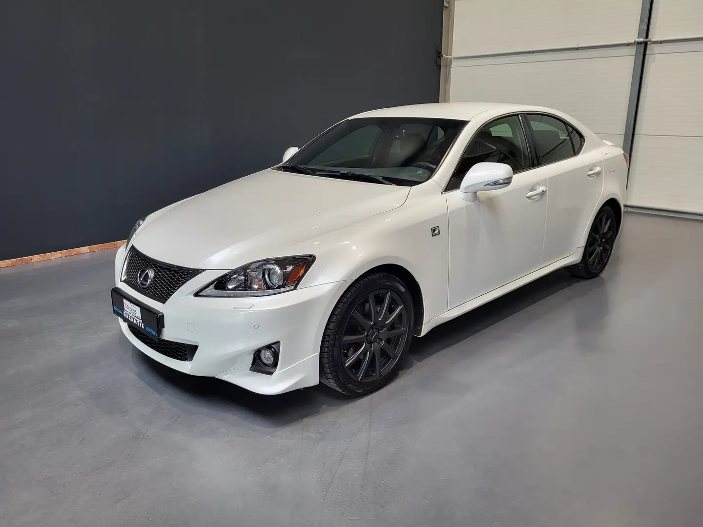 Lexus IS 220d F Sport *1.Hand| 6-Gang| Xenon| Kamera* Alb - 1