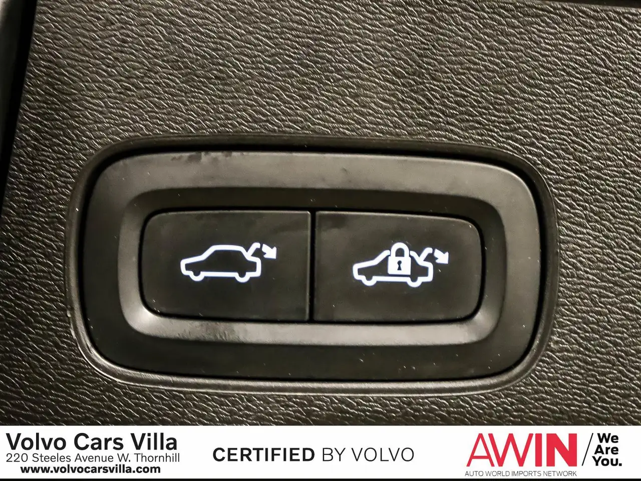 Volvo XC60 снимка Volvo XC60