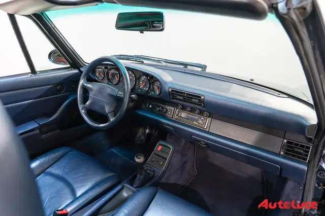 Porsche 993 view 9