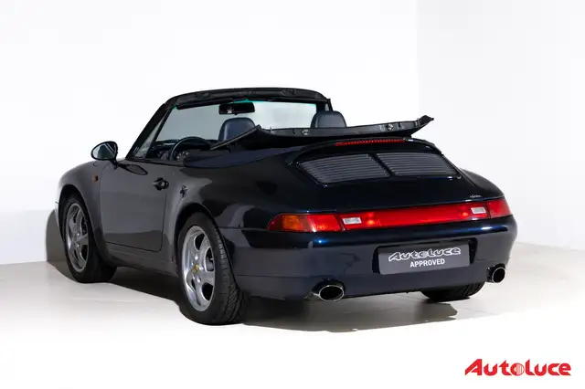 Porsche 993 view 6