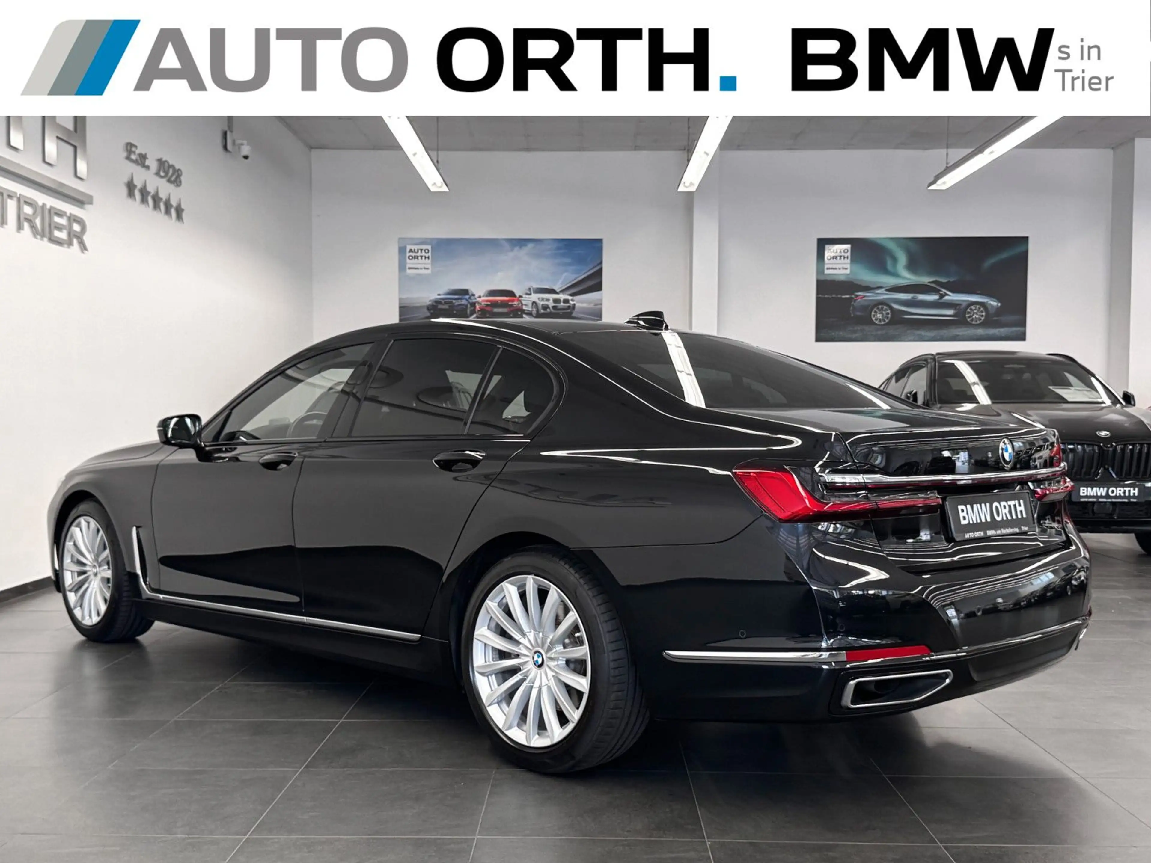 BMW 730 d NAPPA MASSAGE SITZKLIMA ST-HZG ACC 360° AHK — photo 4