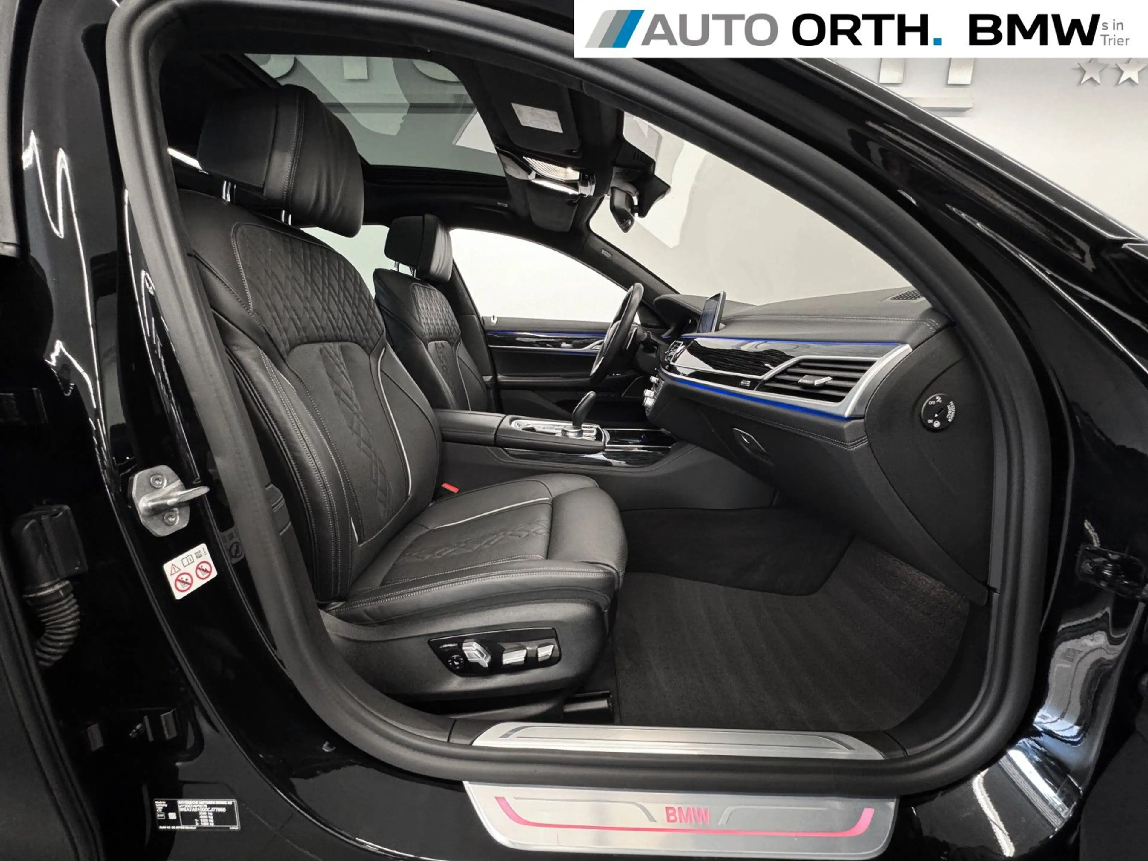 BMW 730 d NAPPA MASSAGE SITZKLIMA ST-HZG ACC 360° AHK — photo 14