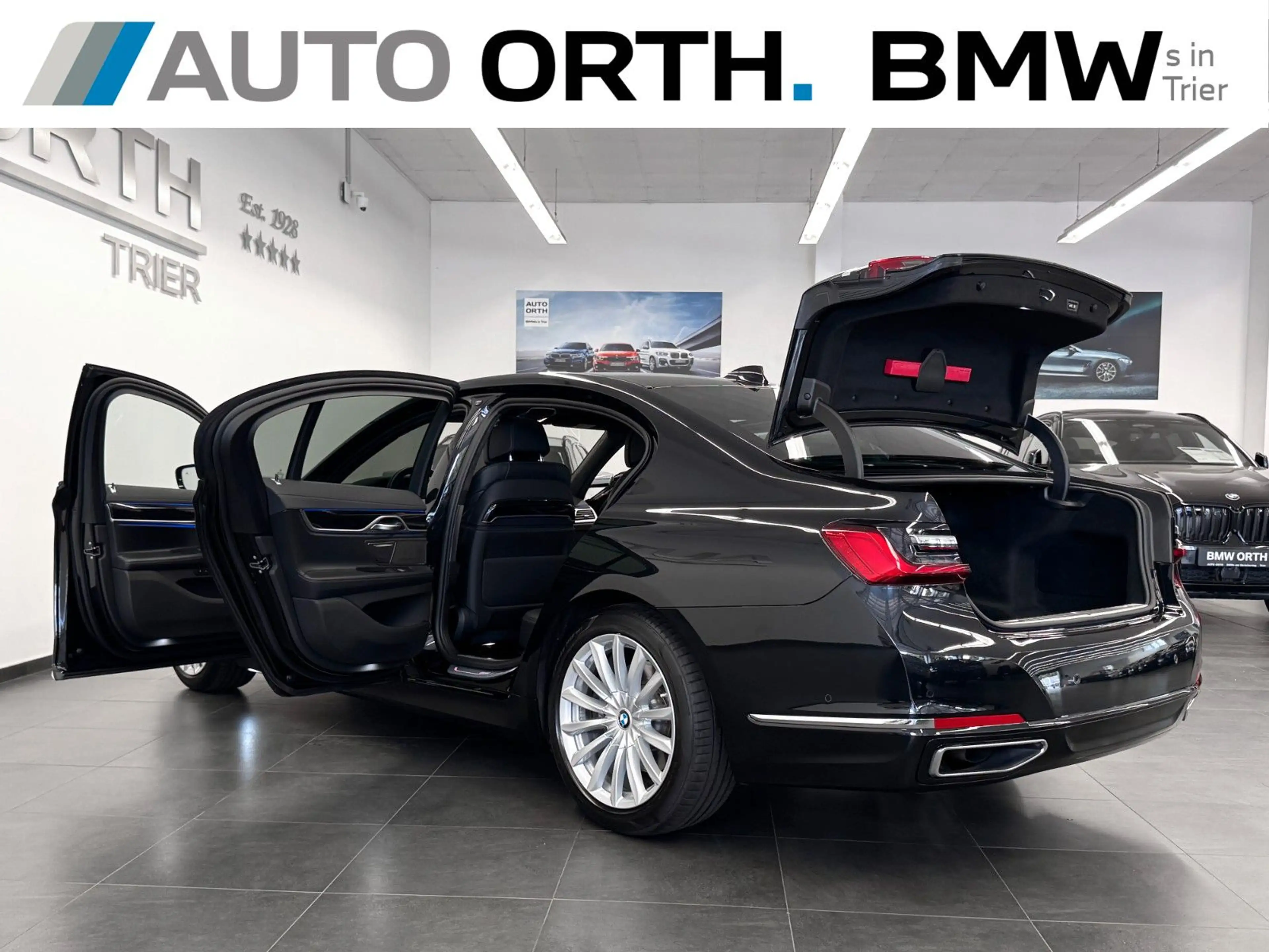 BMW 730 d NAPPA MASSAGE SITZKLIMA ST-HZG ACC 360° AHK — photo 10