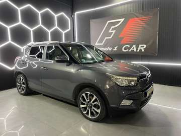 D16T Premium 4x2