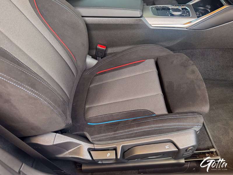 Photo du véhicule BMW 218