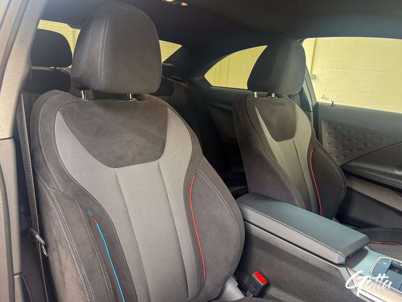 Photo du véhicule BMW 218