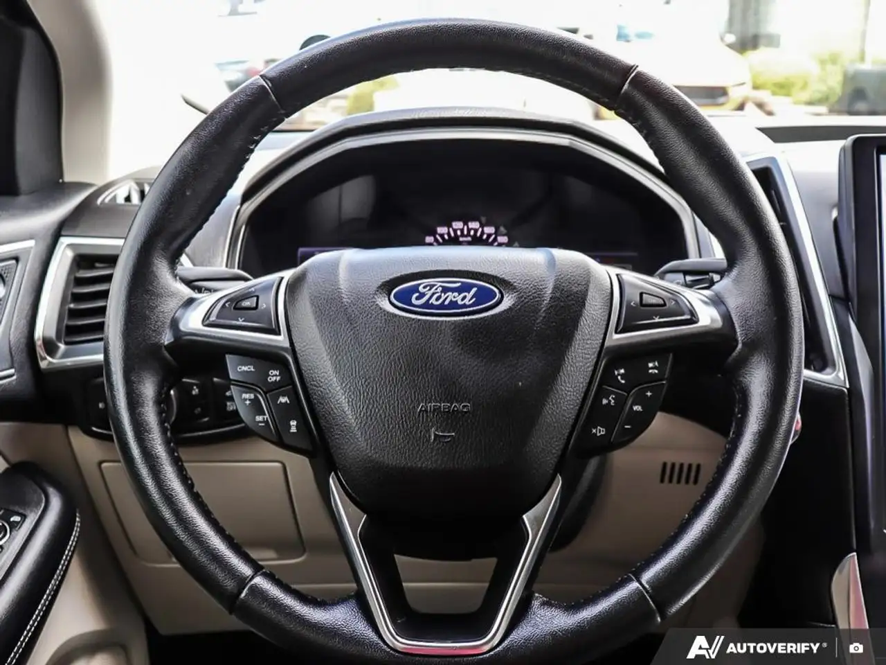 Ford Edge photo Ford Edge