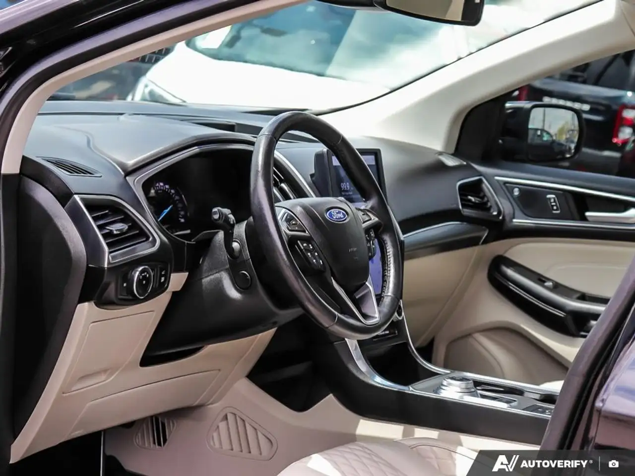 Ford Edge photo Ford Edge