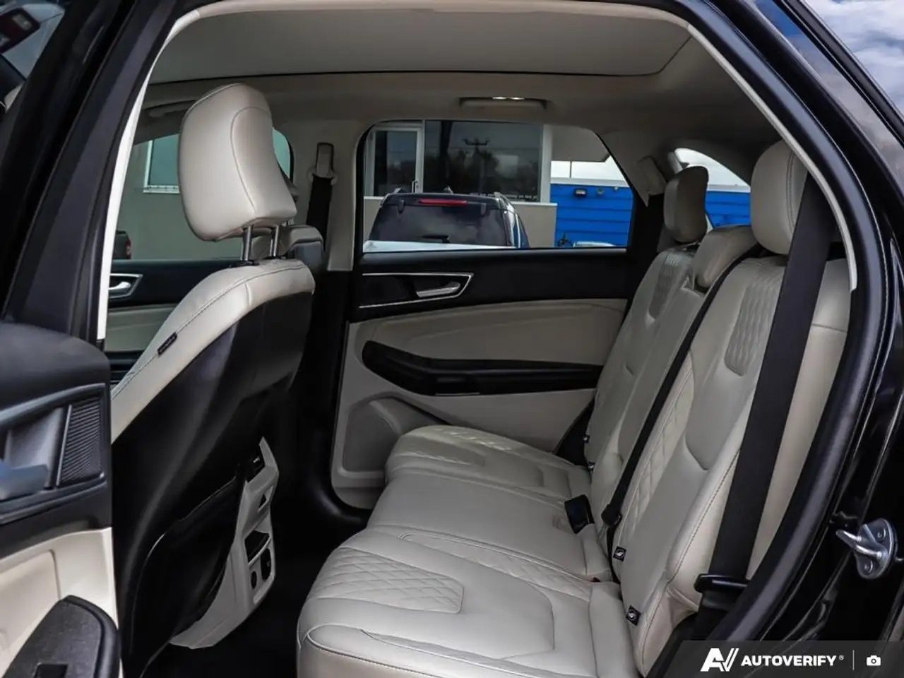 Ford Edge photo Ford Edge