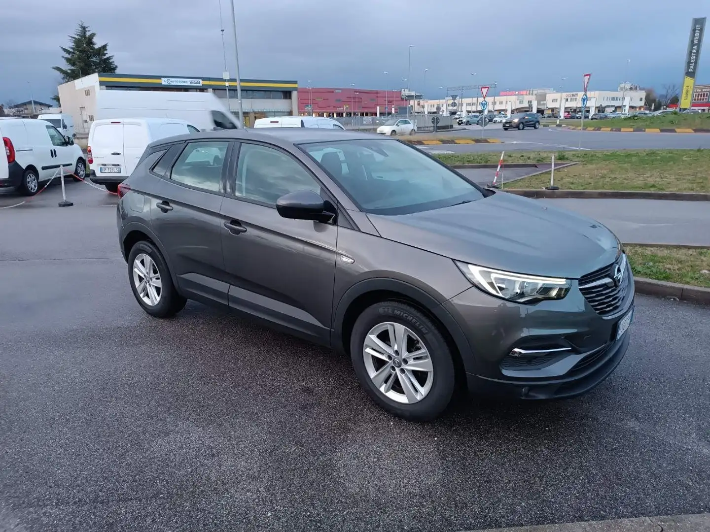 Opel Grandland X Grandland X 1.5 ecotec Business s Grigio - 1