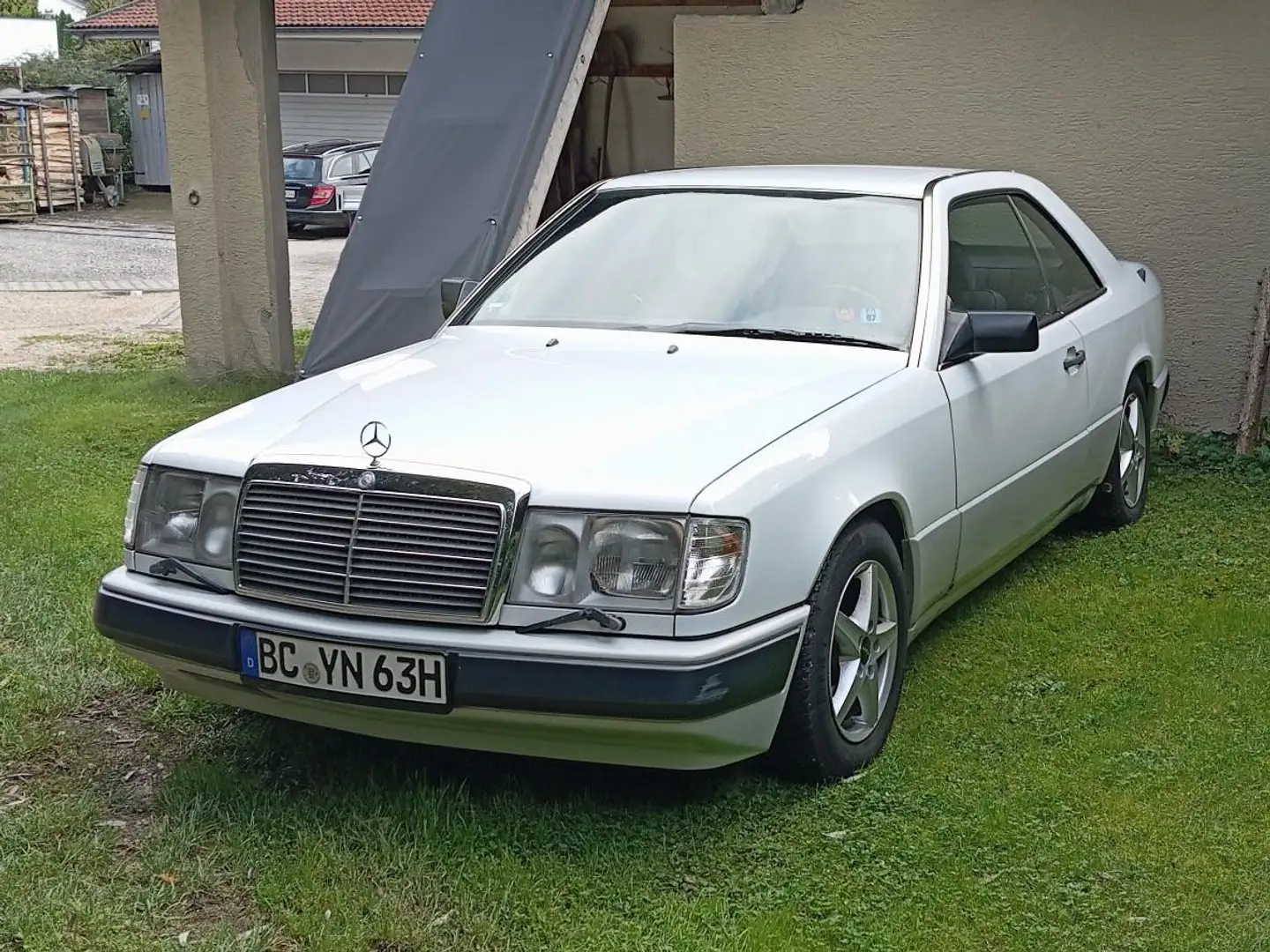 Mercedes-Benz CE 230 W124 coupe - 1