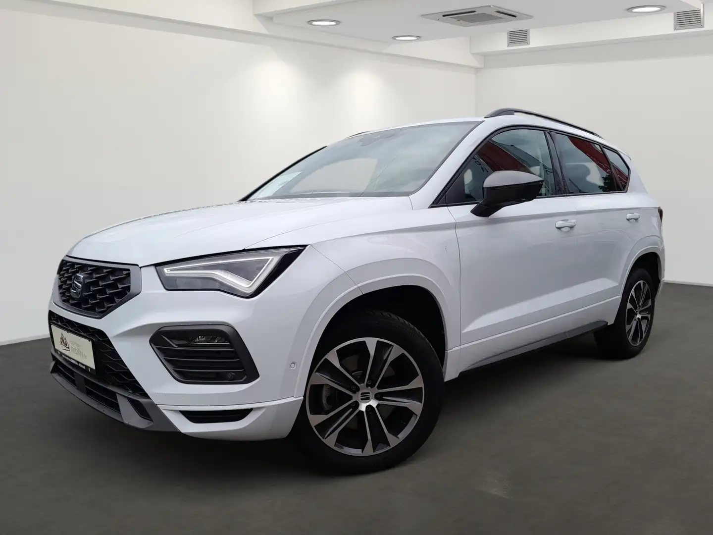 SEAT Ateca FR 4DRIVE 2.0TSI 190PS DSG AHK+KAMERA+KEYLESS+ACC+ Weiß - 2
