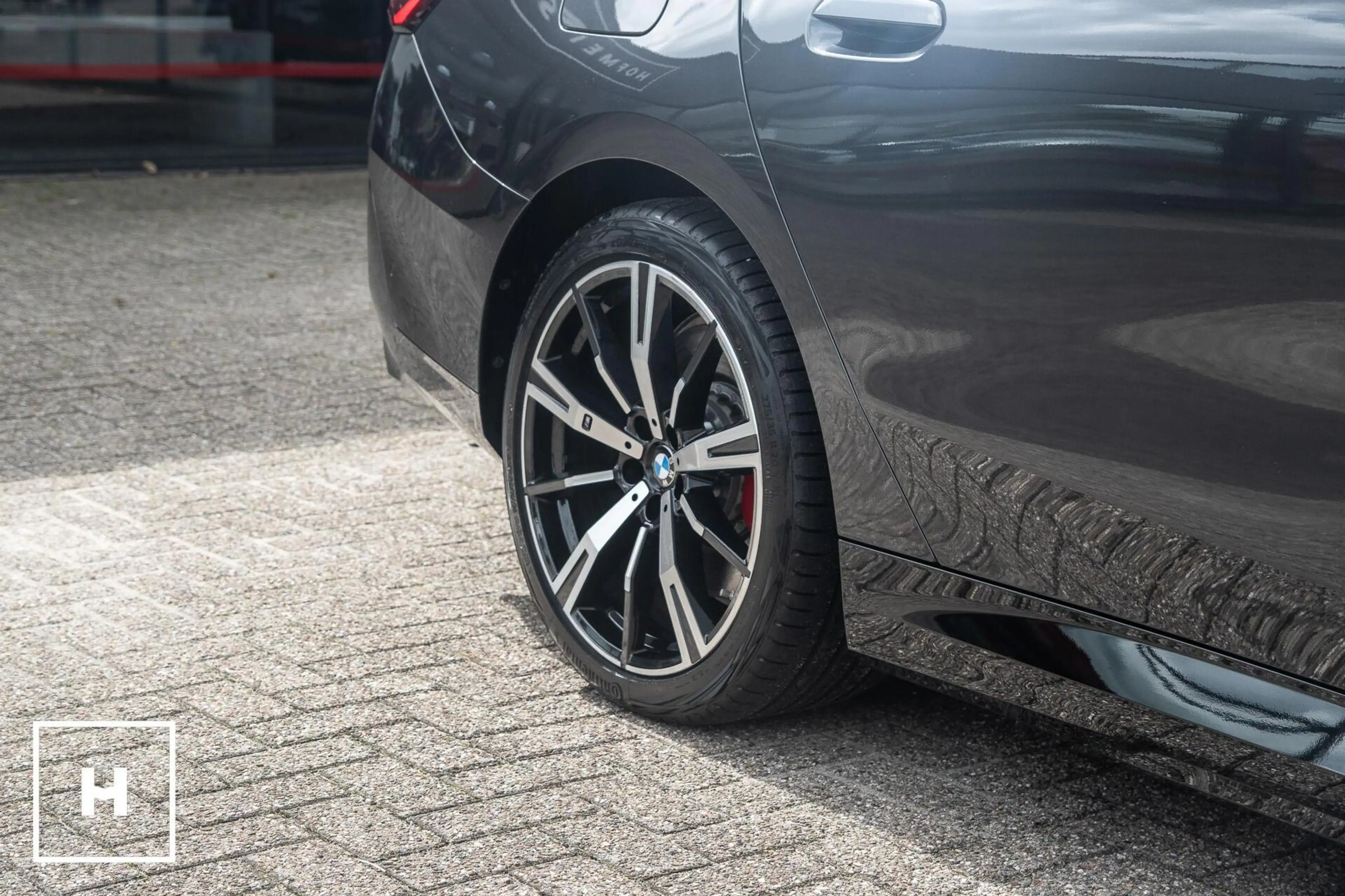 BMW 550 5-serie Touring 550e xDrive Touring M-Sport Pro | — photo 13