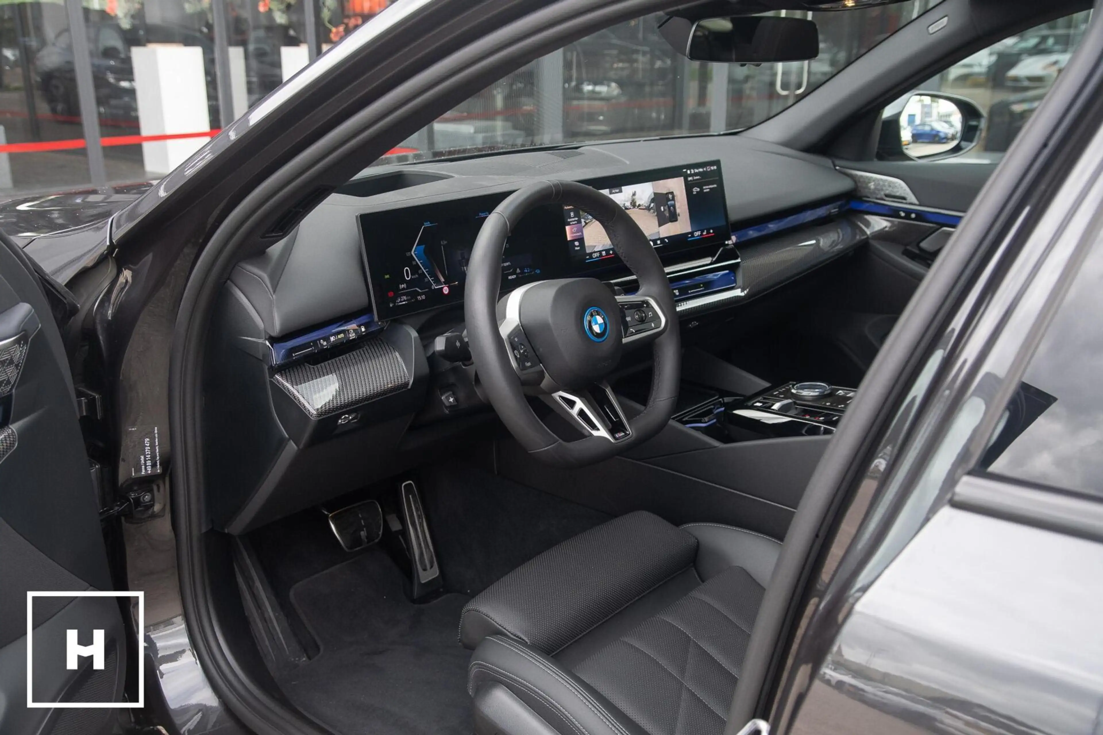 BMW 550 5-serie Touring 550e xDrive Touring M-Sport Pro | — photo 6