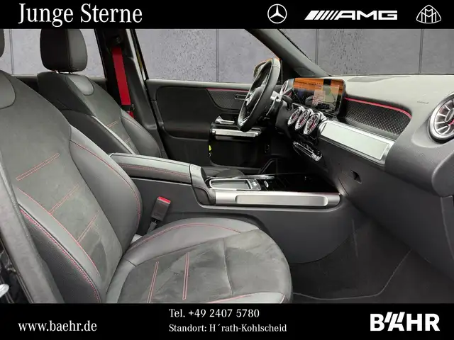 Mercedes-Benz GLB view 5
